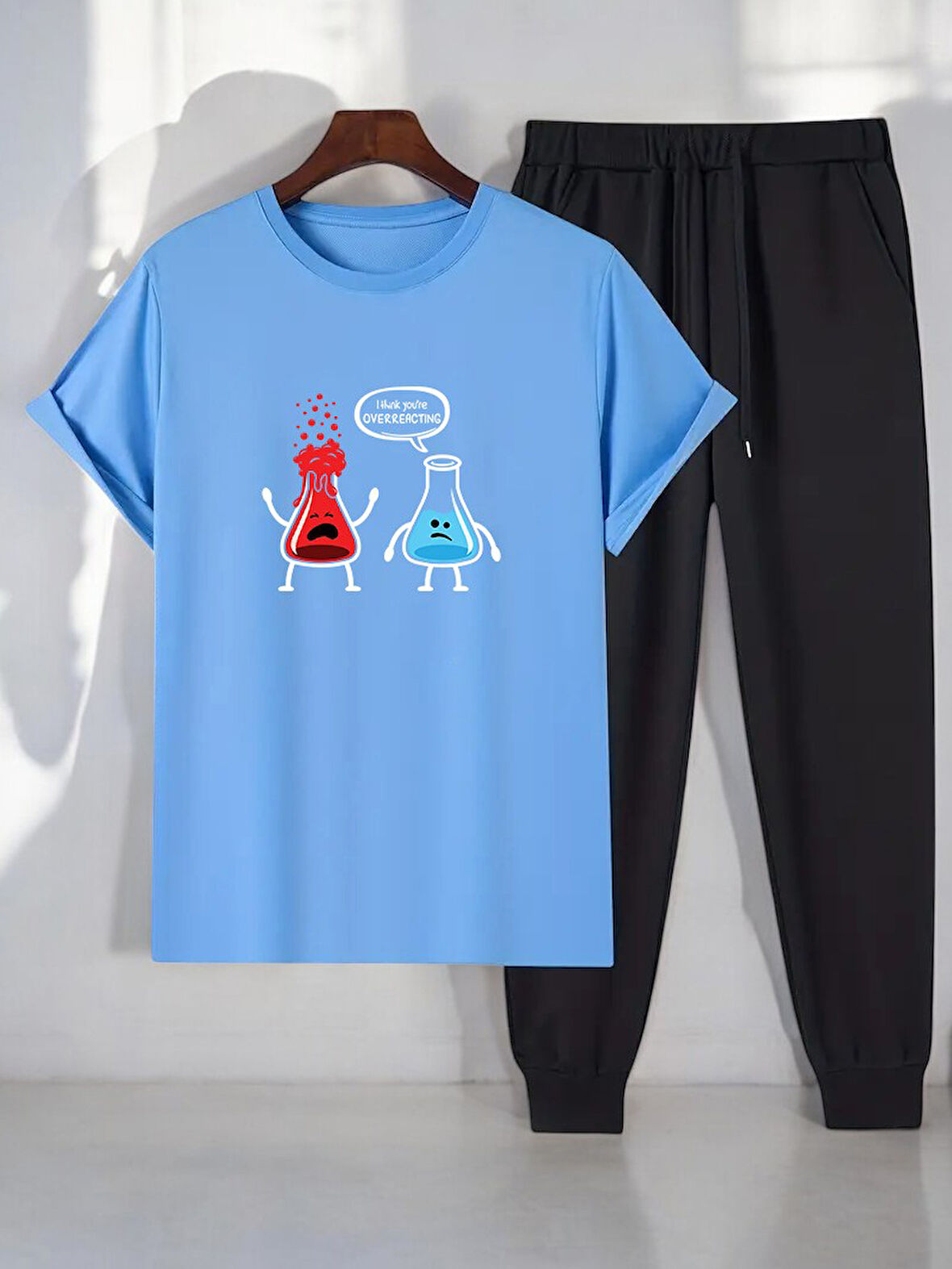 Unisex Fazla Tepki Verdiğinizi Düşünüyorum Baskılı Eşofman Takımı