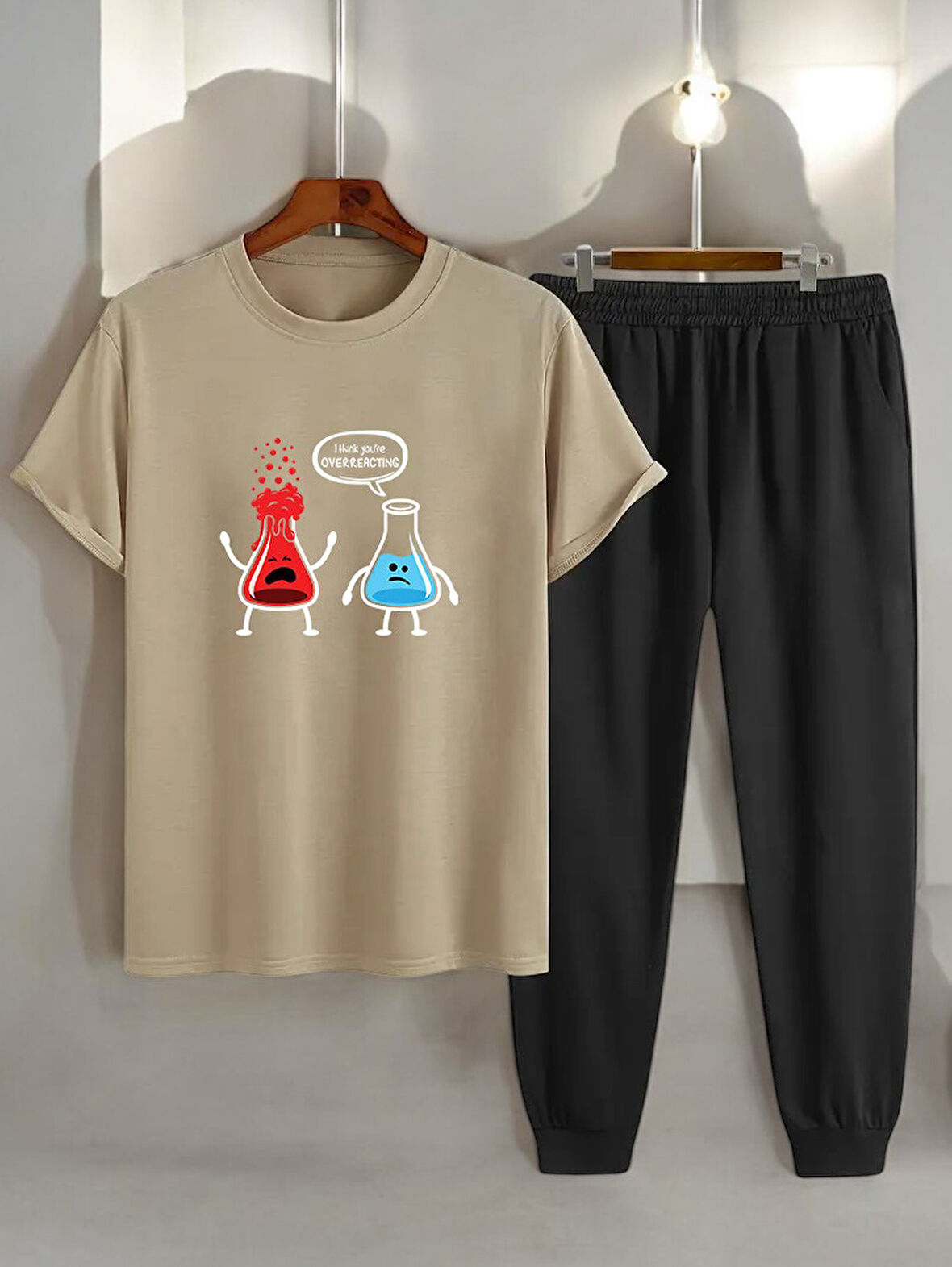 Unisex Fazla Tepki Verdiğinizi Düşünüyorum Baskılı Eşofman Takımı