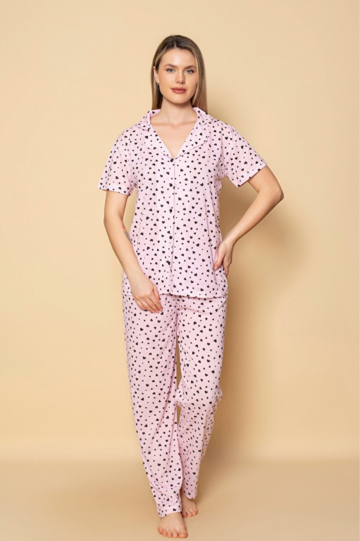 Dreamy Pamuklu Kalp Desenli Kısa Kollu Düğmeli Gömlek Pijama Takımı