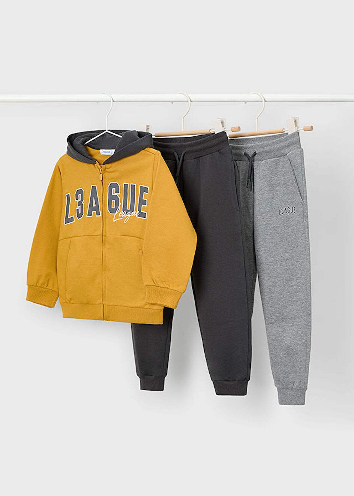 MAYORAL 4-10 YAŞ ARASI ÜÇLÜ TAKIM - SARI