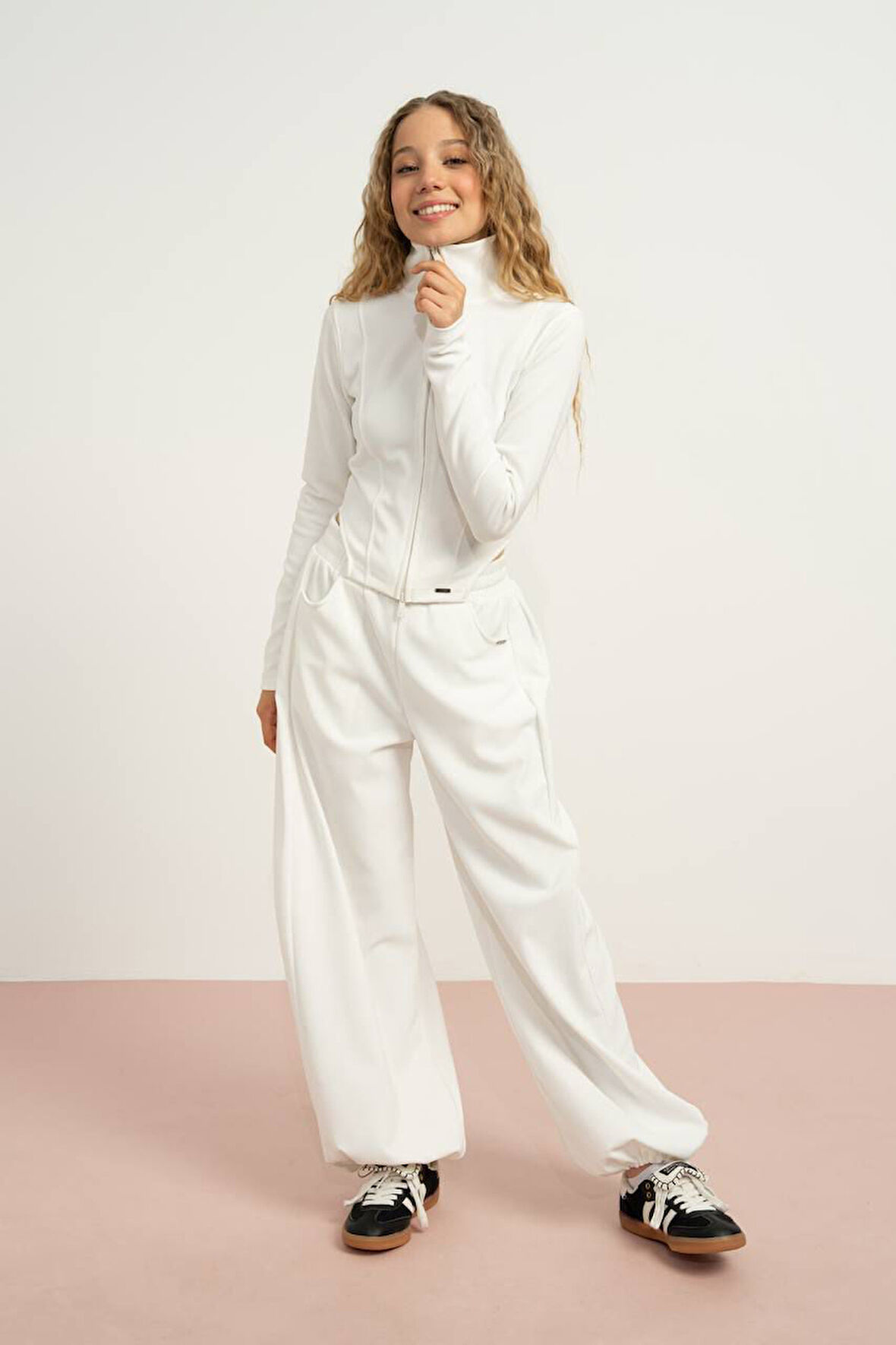 Loco Loco Kız Çocuk Ekru Takım – Fermuarlı Üst ve Palazzo Pantolon (9-15 Yaş)