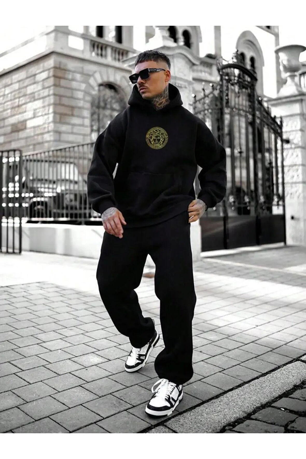 Erkek Siyah Oversize Medusa Baskılı Sweatshirt