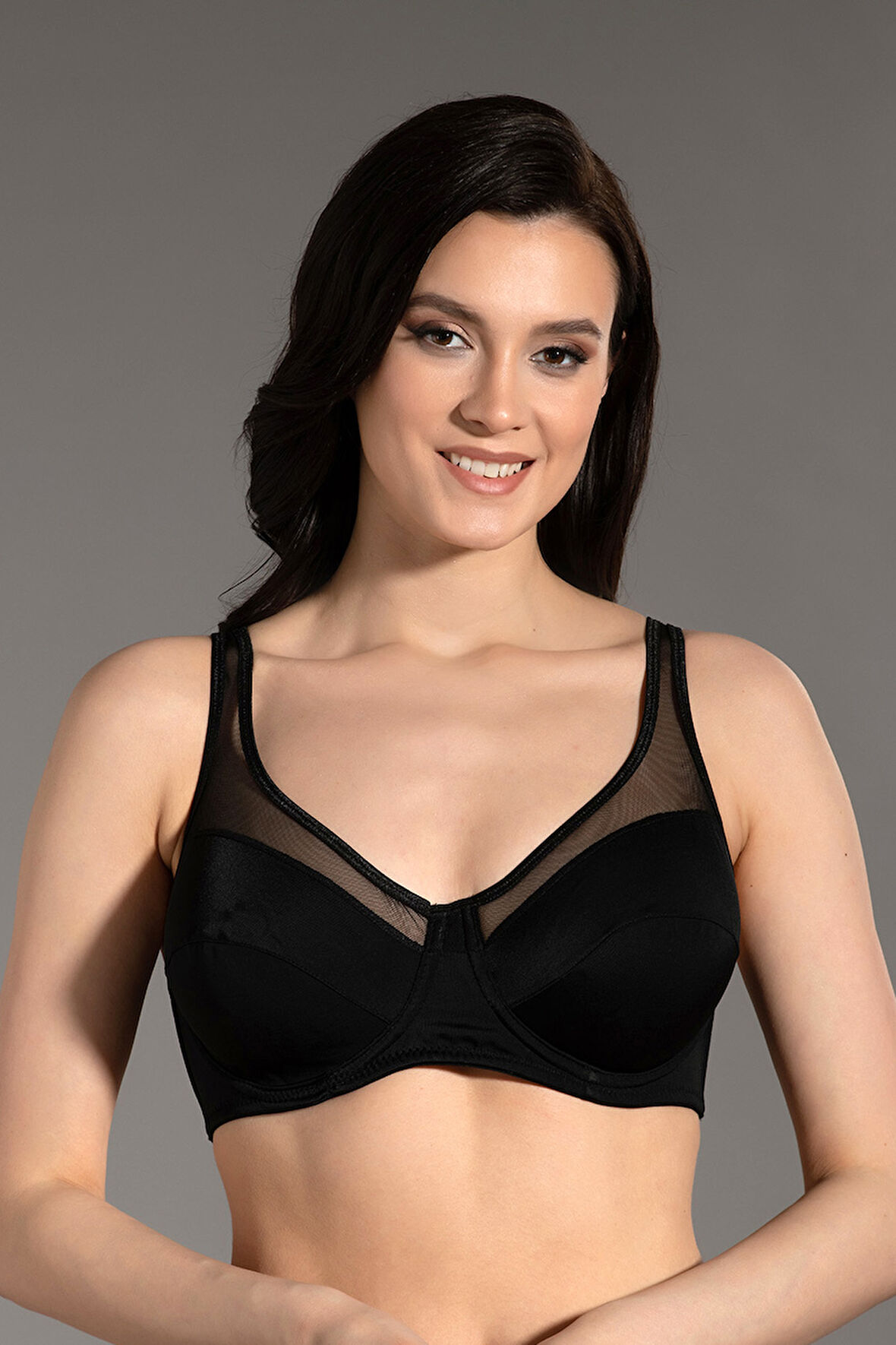 Kadın Siyah Transparan Detaylı Dolgusuz D Cup Sütyen