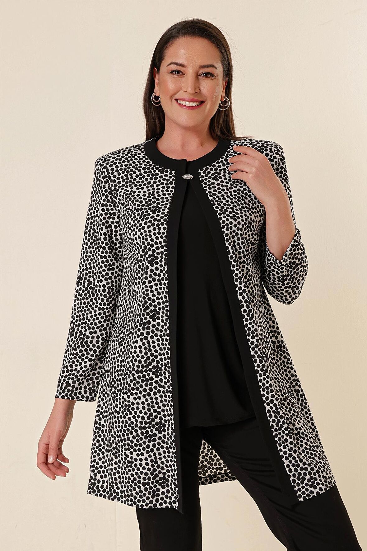 Leopar Desen Yaka Broşlu İkili Büyük Beden Takım Siyah