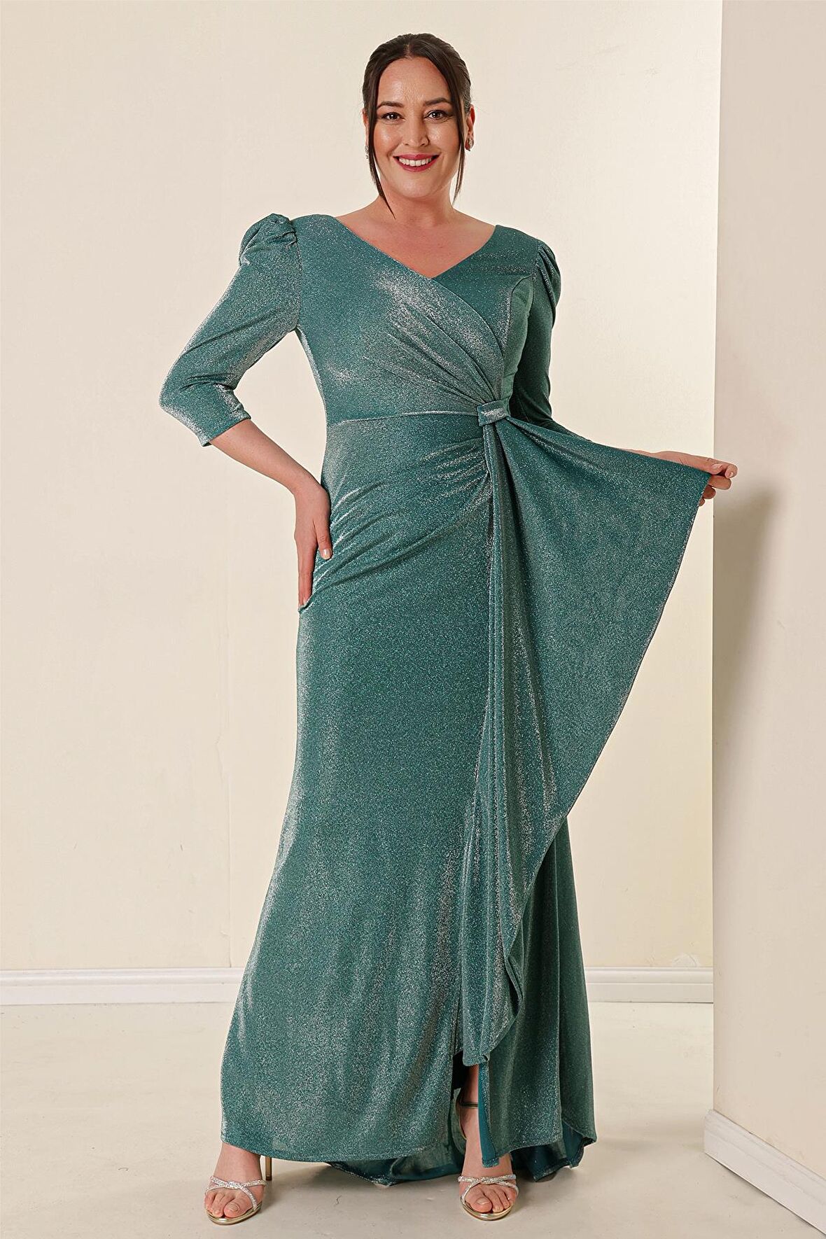 Önü Volanllı Astarlı Simli Büyük Beden Elbise Mint