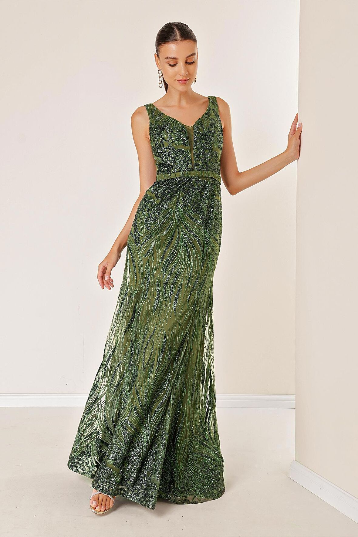 Kalın Askılı Hayalet Tüllü Astarlı Simli Uzun Elbise Haki