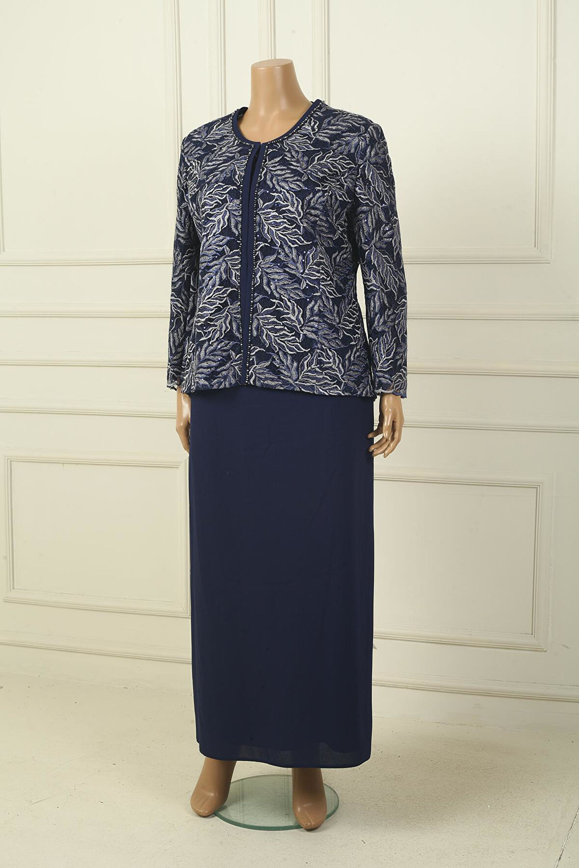 Yakası Boncuk Nakışlı Uzun Elbise Boncuk Pul Nakışlı Ceket Astarlı Büyük Beden 2'li Takım