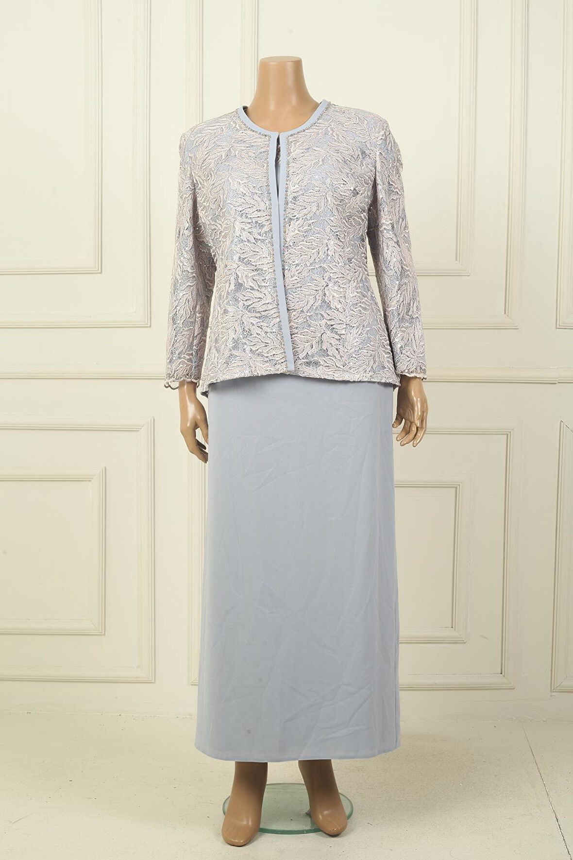 Yakası Boncuk Nakışlı Uzun Elbise Boncuk Pul Nakışlı Ceket Astarlı Büyük Beden 2'li Takım