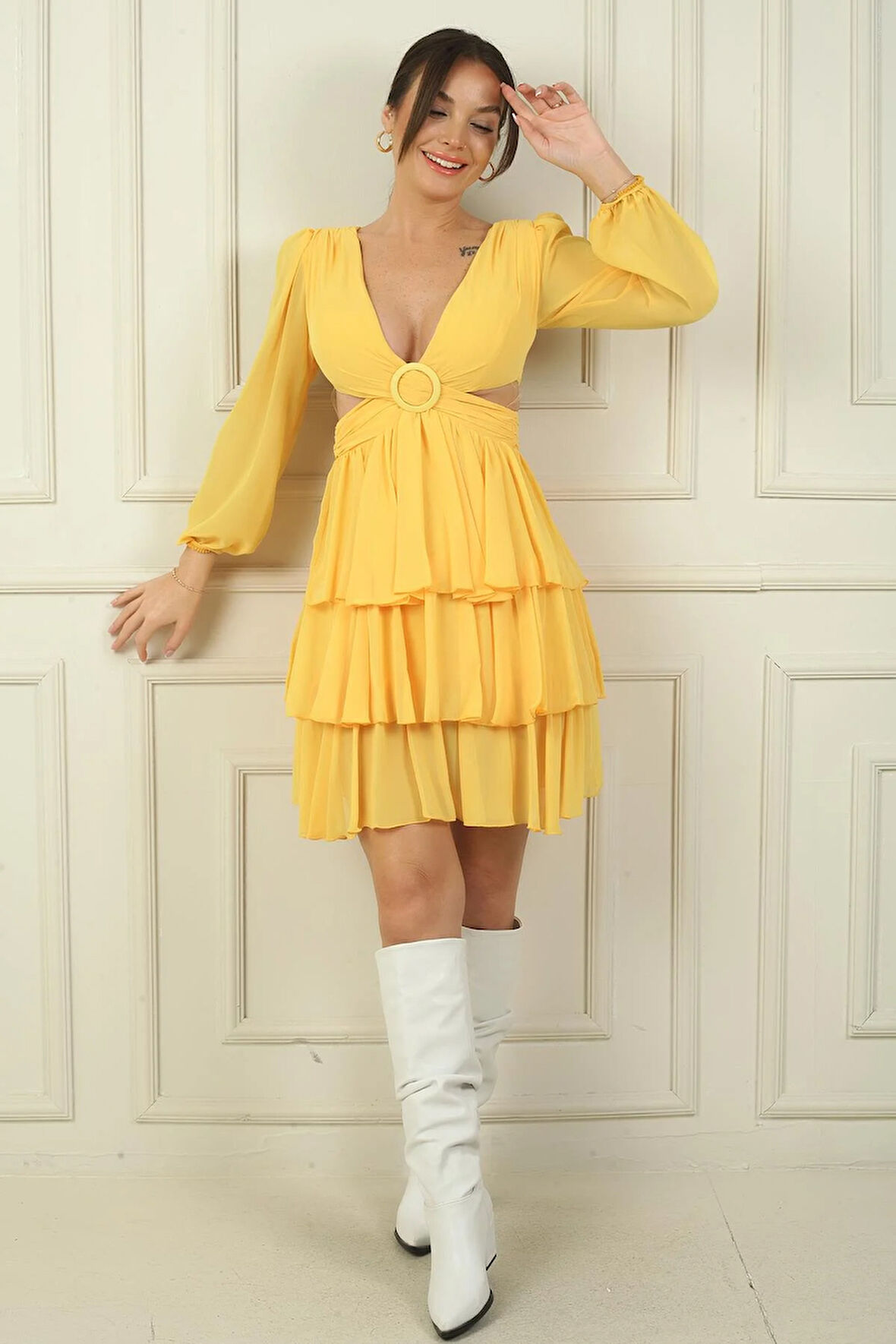 Kadın Ön Arka V Yaka Bel Dekolteli Astarlı Katlı Şifon Kısa Elbise