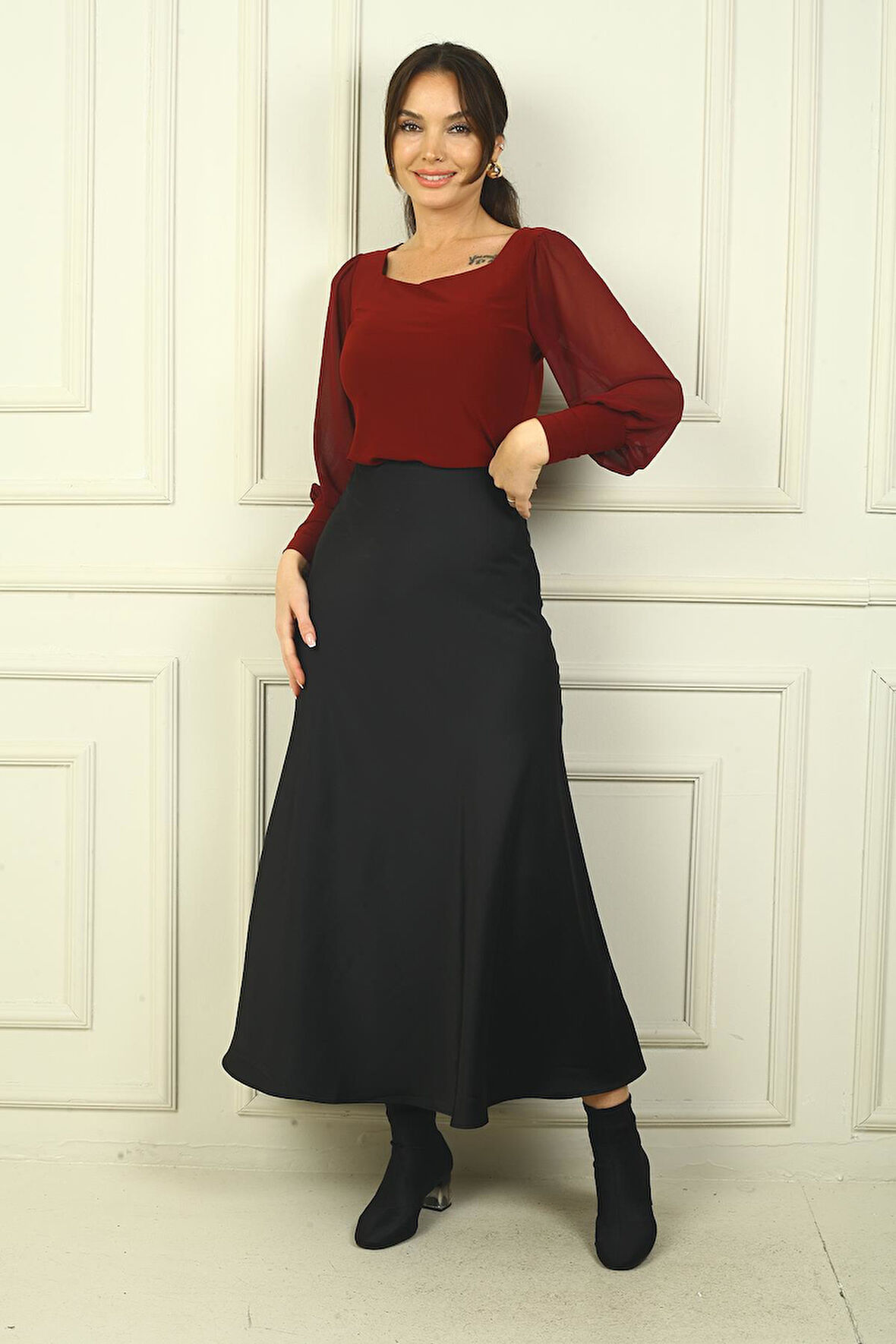 Kadın Beli Lastikli Uzun Saten Etek