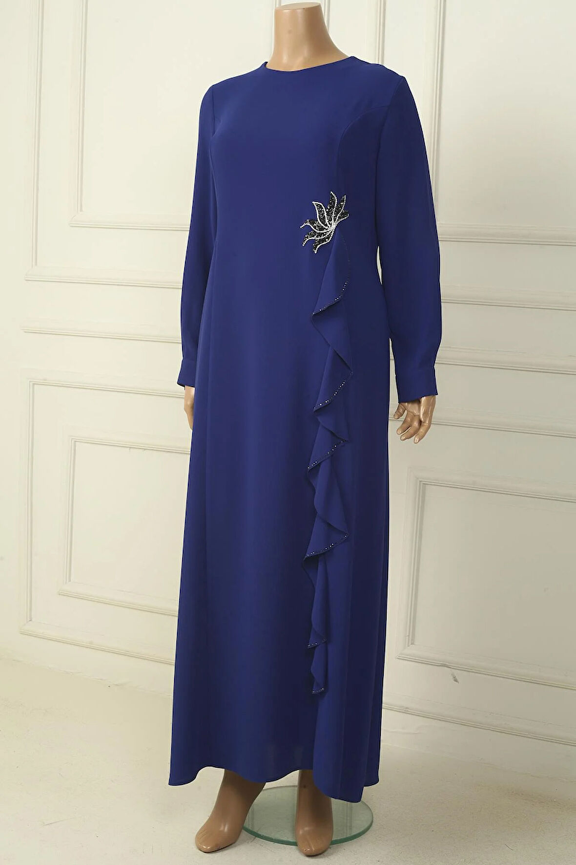 Kadın Çiçek Taş İşlemeli Volanlı Büyük Beden Uzun Krep ELbise