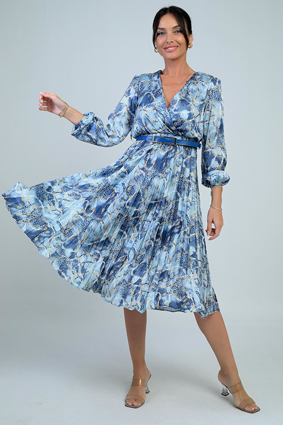 Kadın Kruvaze Yaka Beli Kemerli Astarlı Zincir Desen Piliseli Midi Saten Elbise