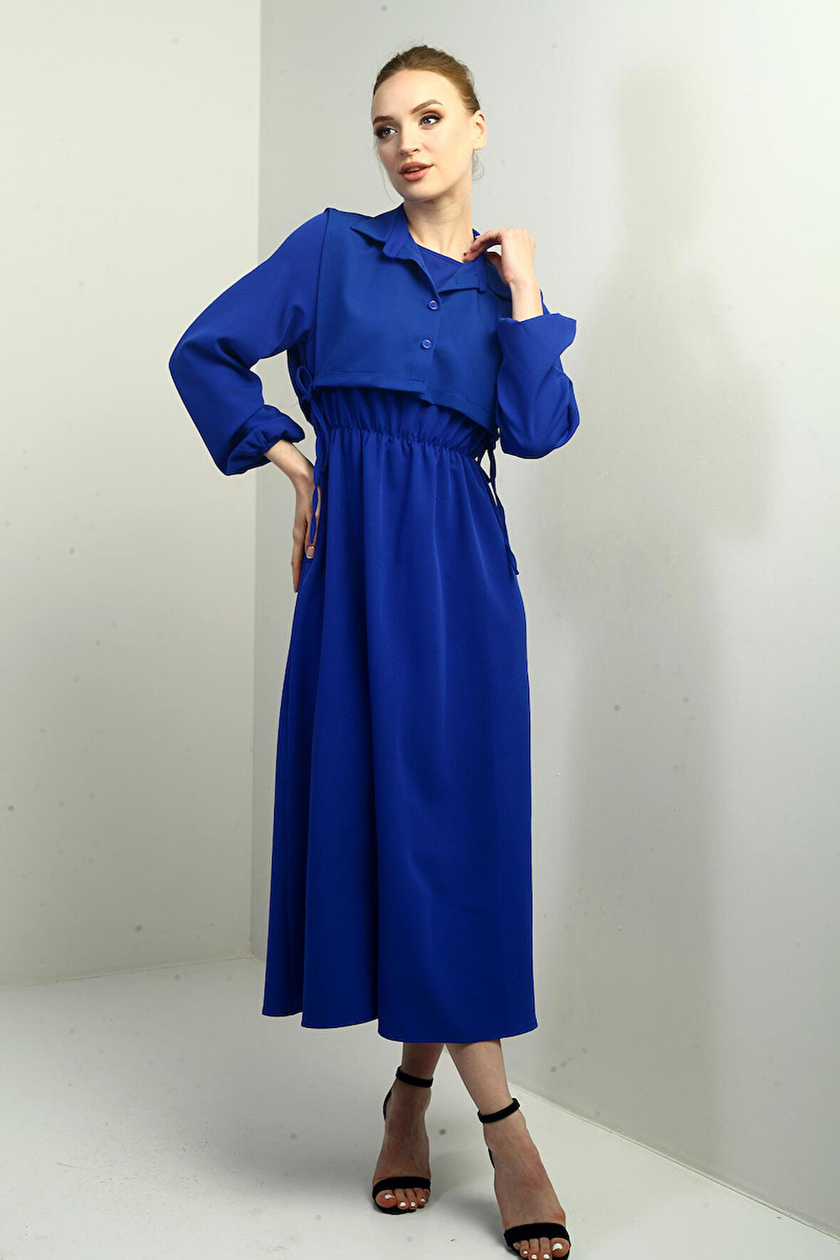 Kadın Düğmeli Çıkma Yelekli Beli Lastikli Uzun Kollu Midi Elbise