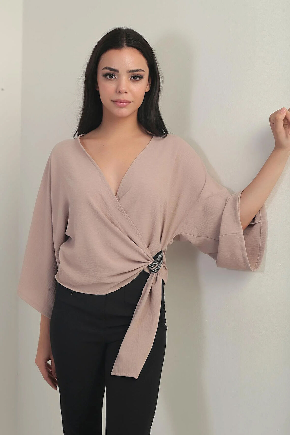 Kadın Kruvaze Yaka Kısa Ayrobin Bluz