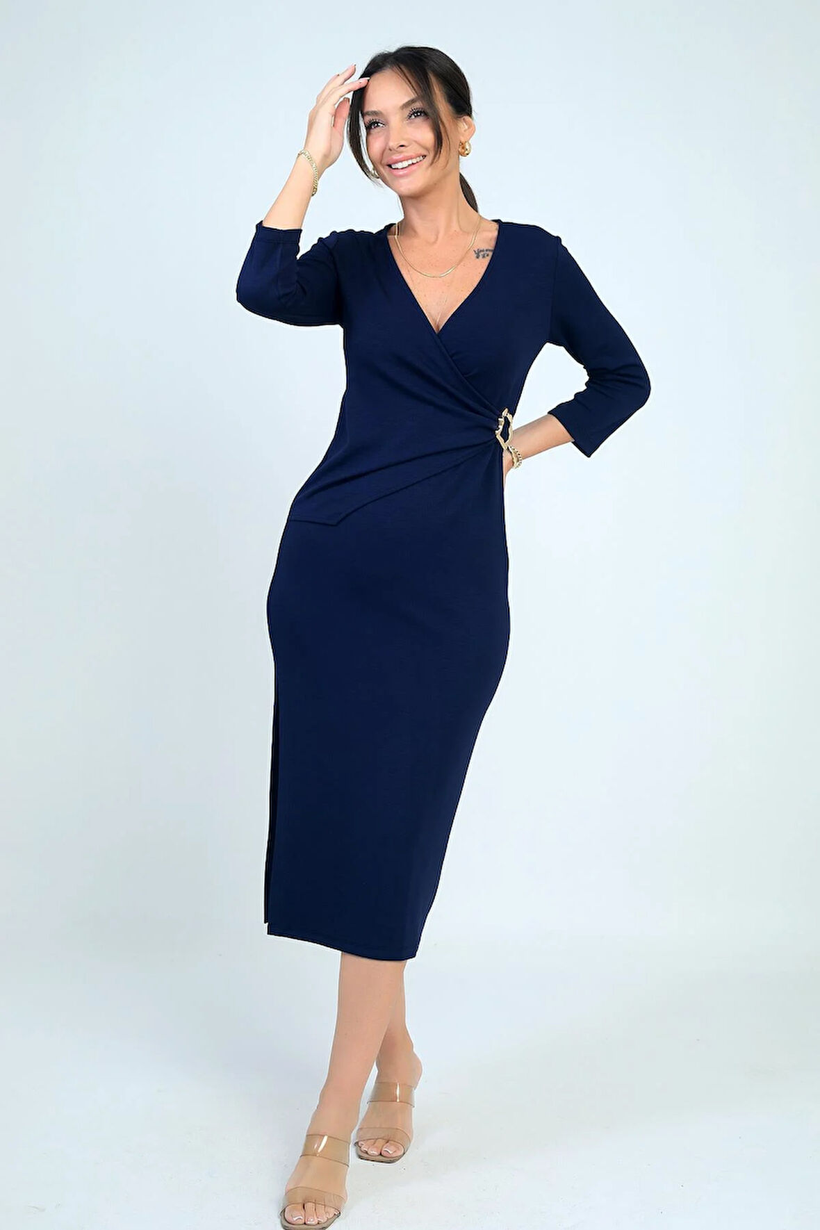 Kadın Kruvaze Yaka Toka Detaylı Yırtmaçlı Midi Elbise