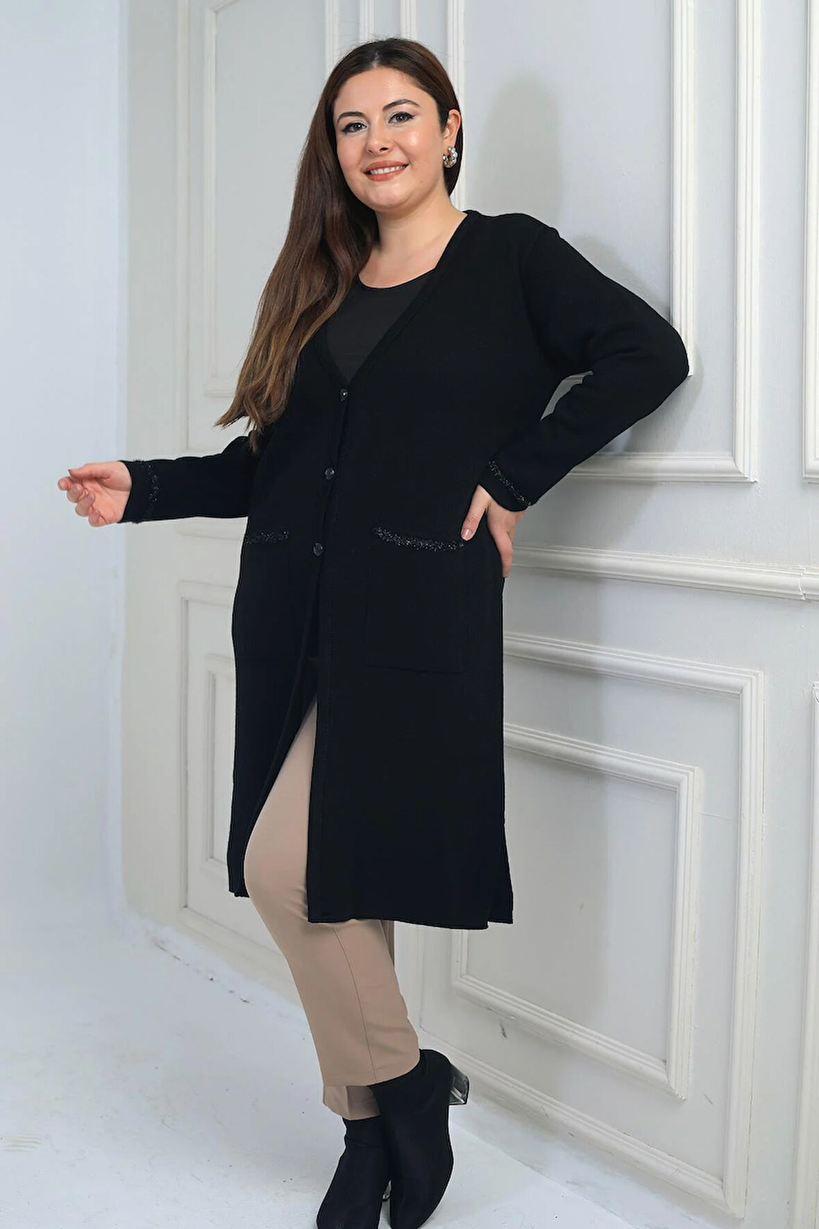 Kadın  Cepleri Şerit Detaylı Büyük Beden Uzun Triko Hırka