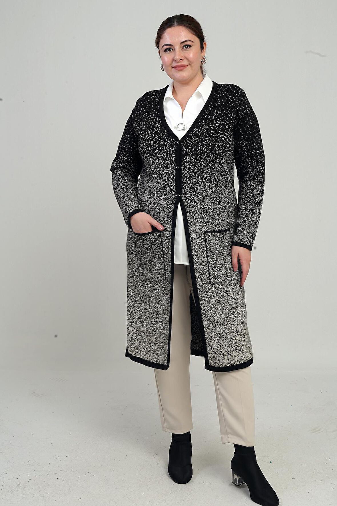 Kadın Karyağdı Desen Cepli Büyük Beden Triko Uzun Hırka