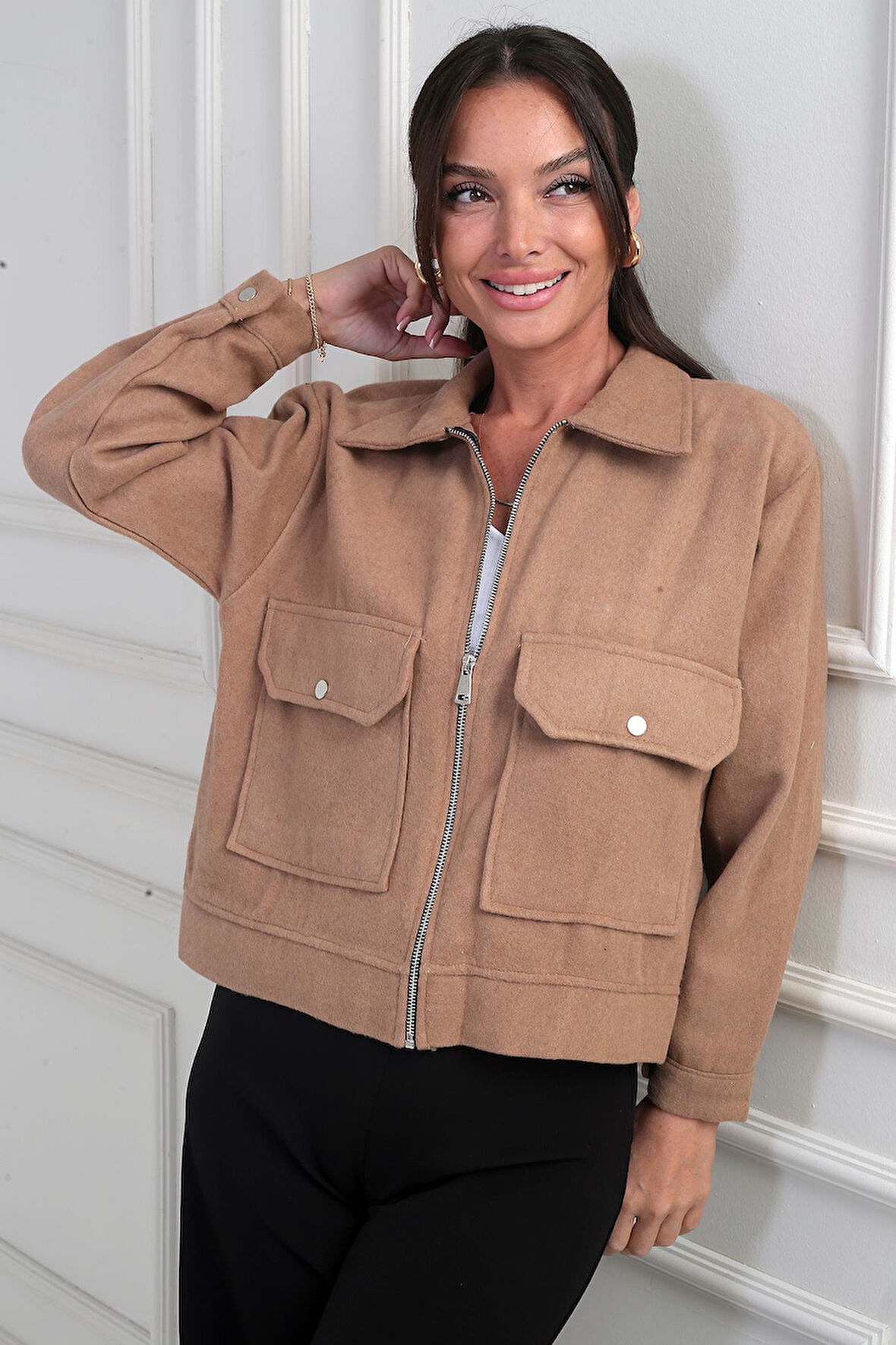 Kadın Önü Fermuarlı Torba Cepli kaşe Kısa Mont