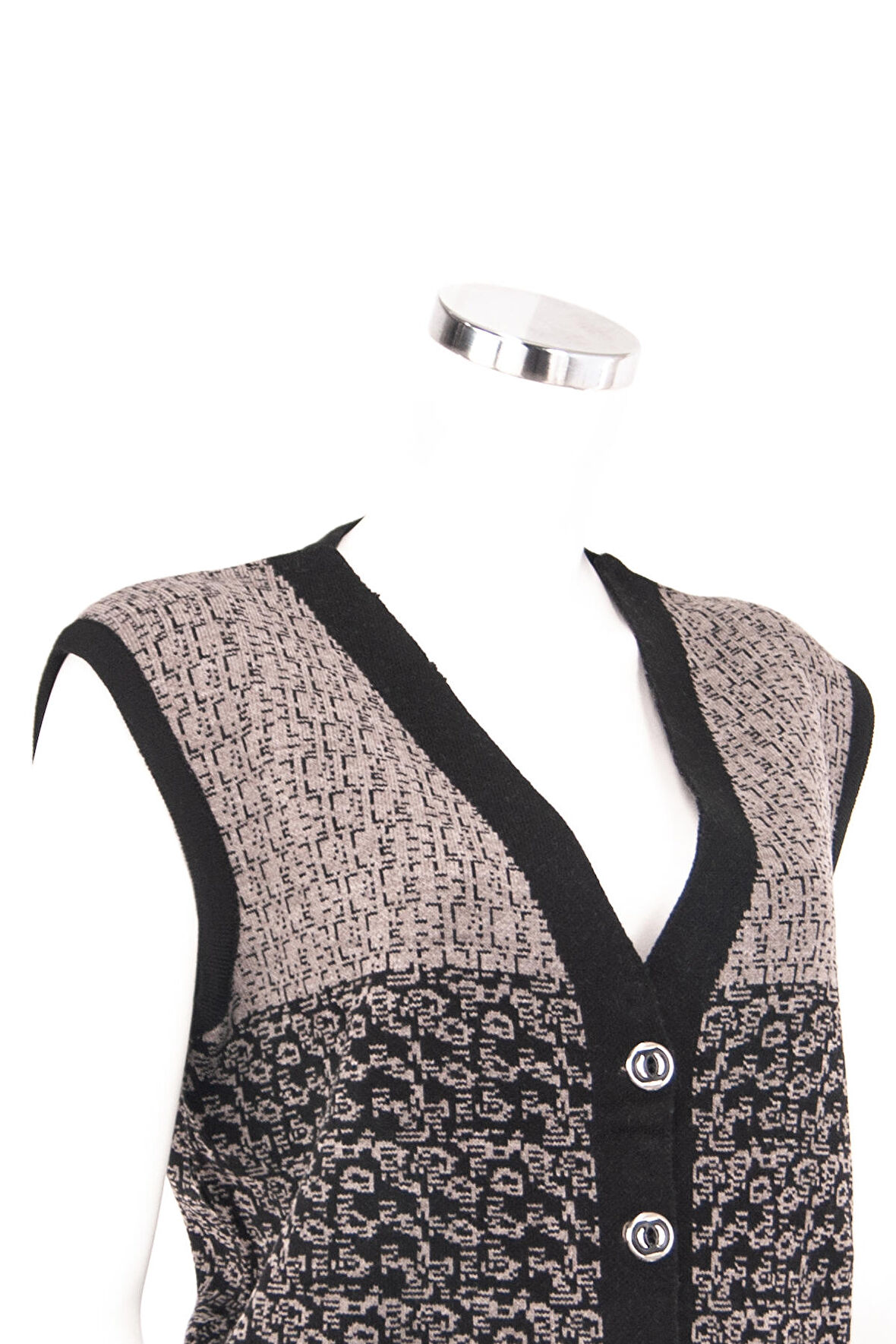 Oppland Kadın Siyah Kışlık Motifli Düğmeli Çift Cepli Normal Kesim Likralı Yünlü Kumaş Anne Yelek