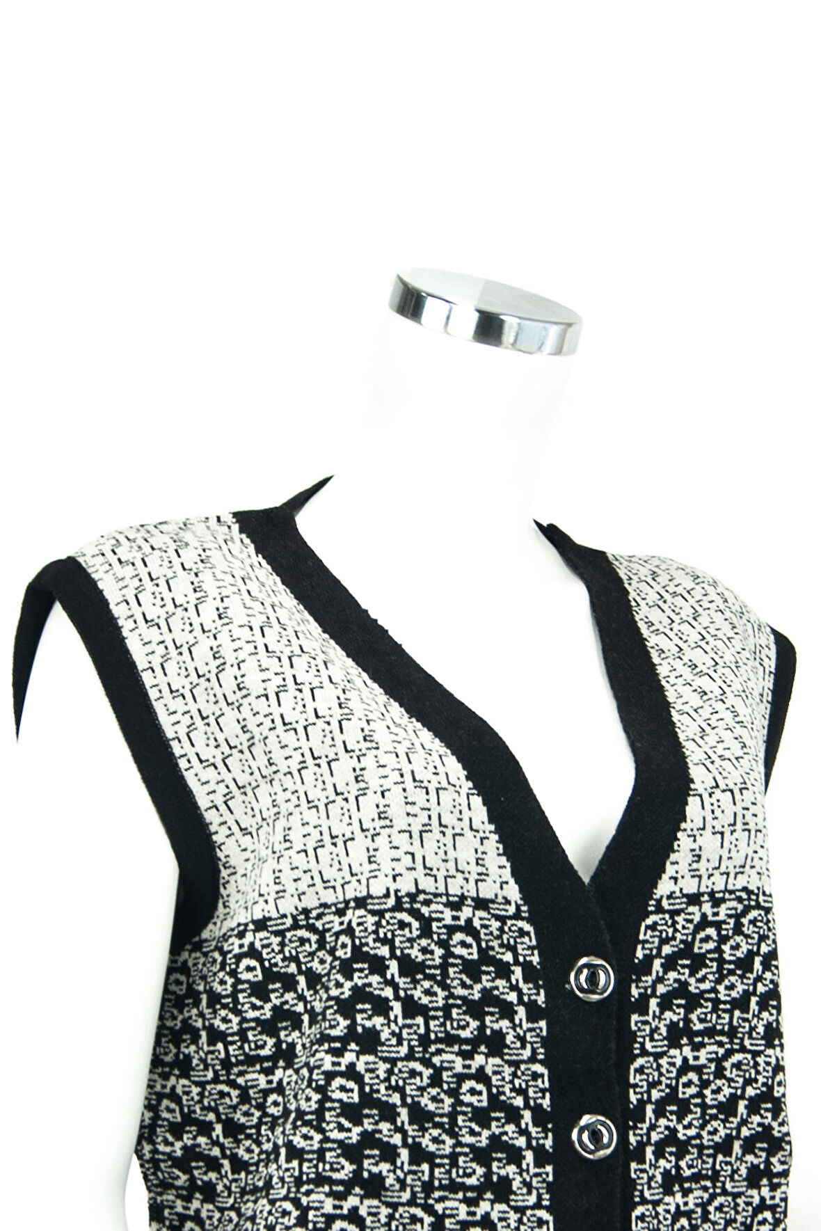 Oppland Kadın Krem Kışlık Motifli Düğmeli Çift Cepli Normal Kesim Likralı Yünlü Kumaş Anne Yelek