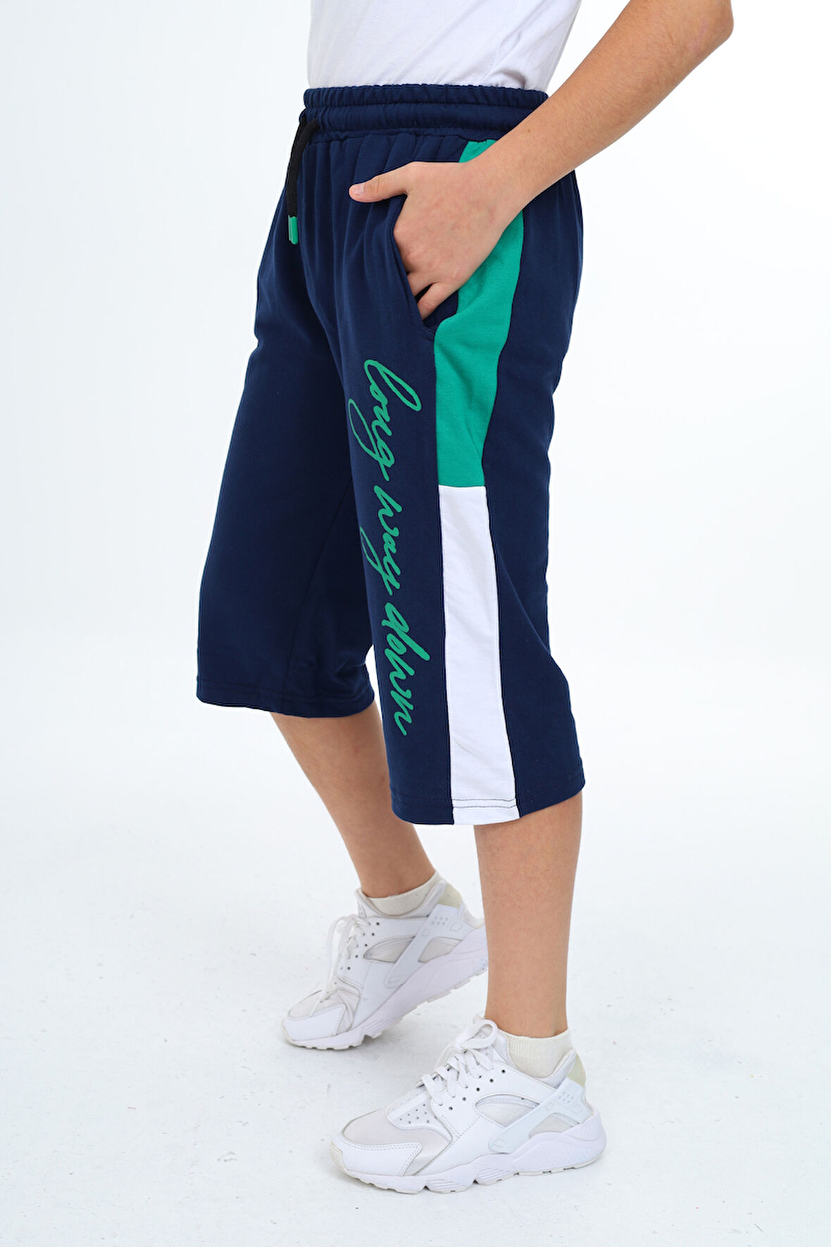 Erkek Çocuk Garni Detaylı Kapri Alt 12204