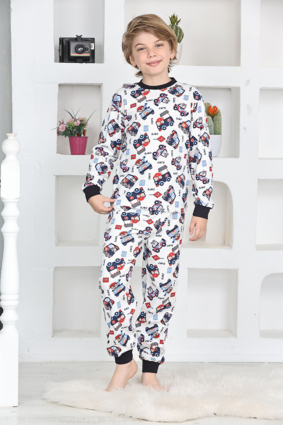 Erkek Çocuk Klasik Araba Baskılı Pijama Takımı 4-7 Yaş 12292