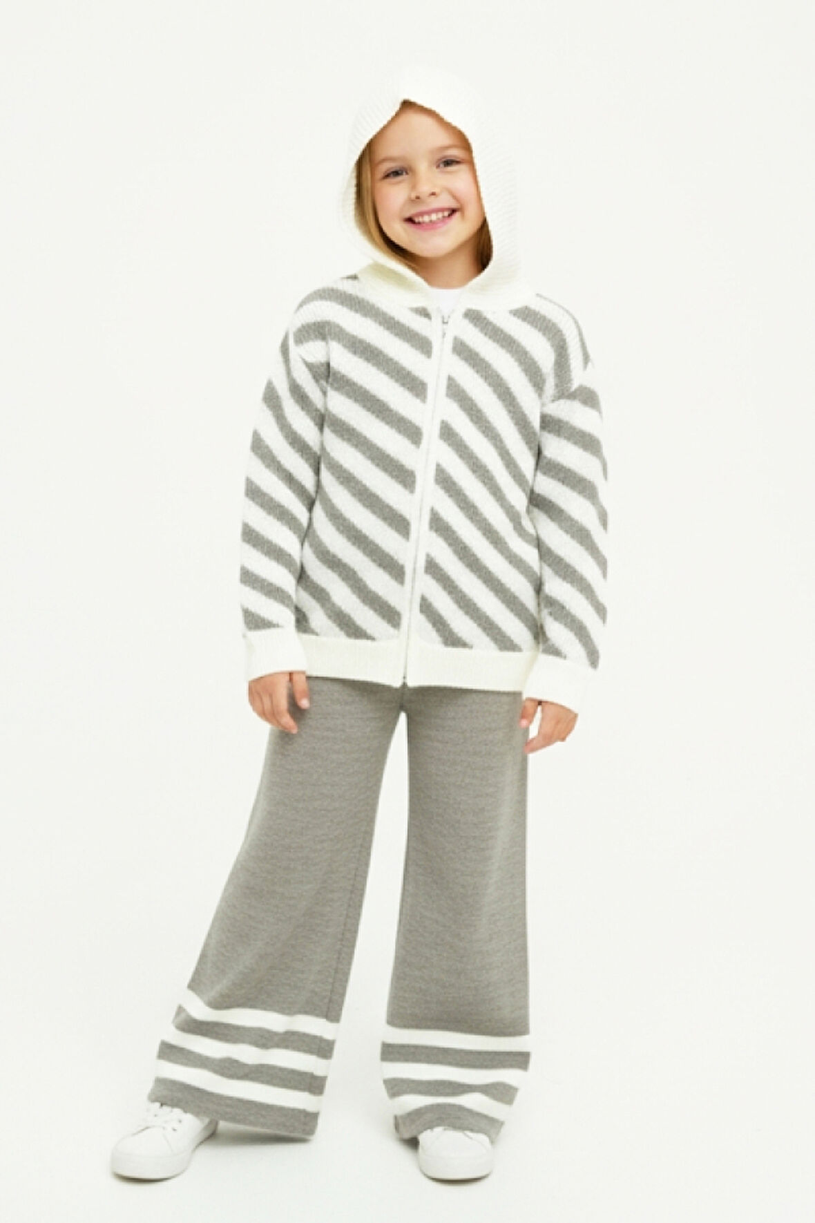 Kız Çocuk Triko 2'li Alt-Üst Takım (Hırka ve Alt)  10-15 Yaş 12431