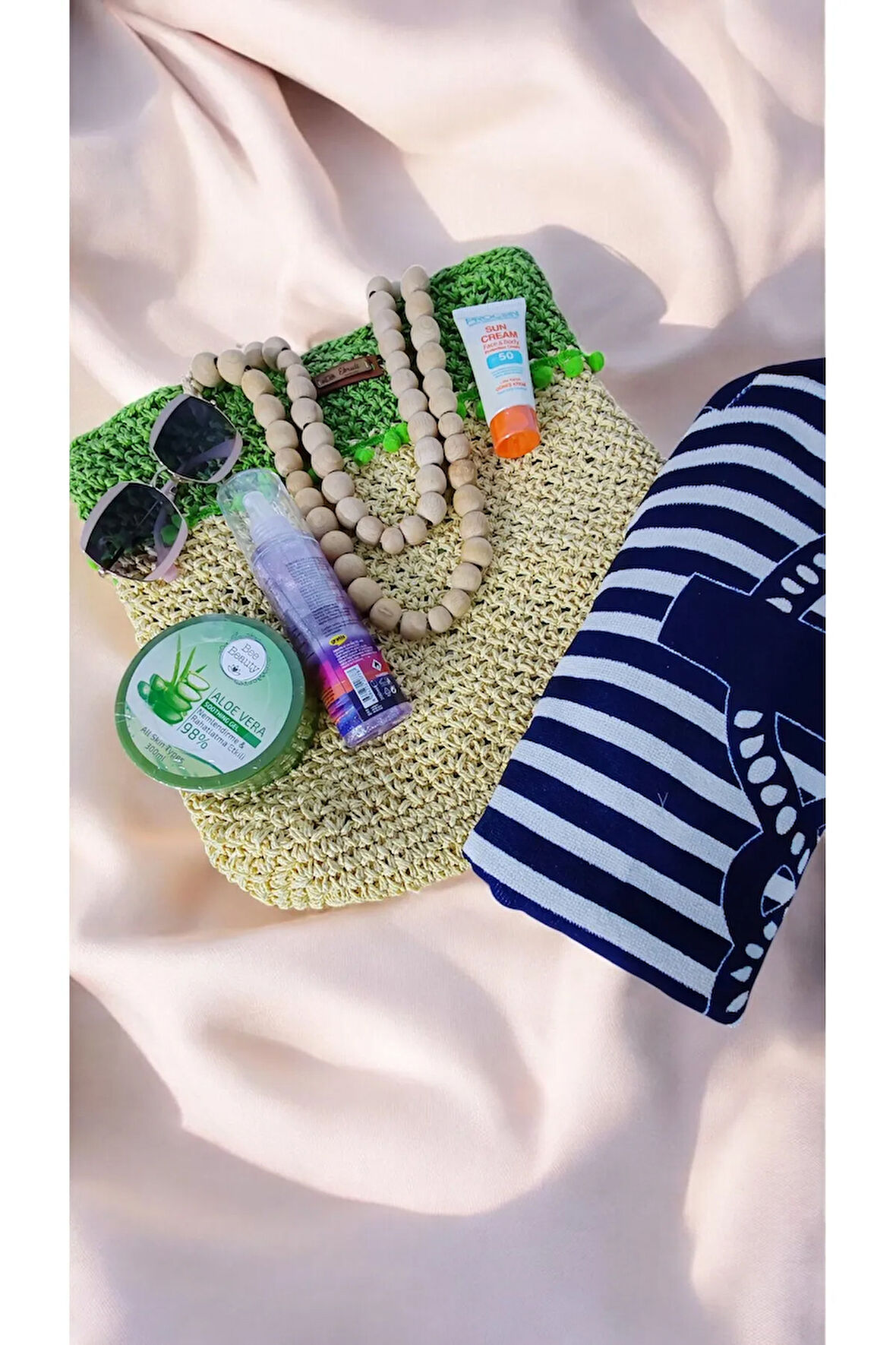 El Yapımı Ekru Yeşil Örgü Kol ve Omuz Çantası