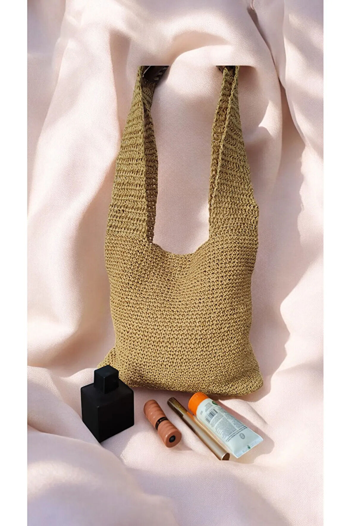 El Yapımı Sapı Derili Kol Çantası