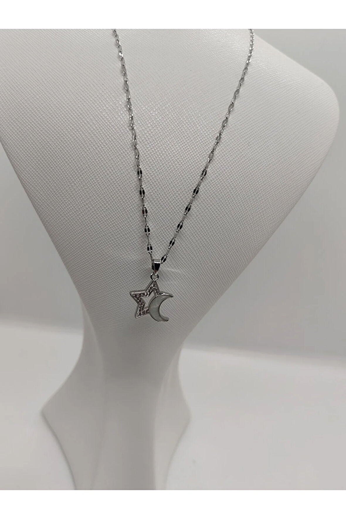 Ayyıldız Figürlü Çelik Kolye Silver