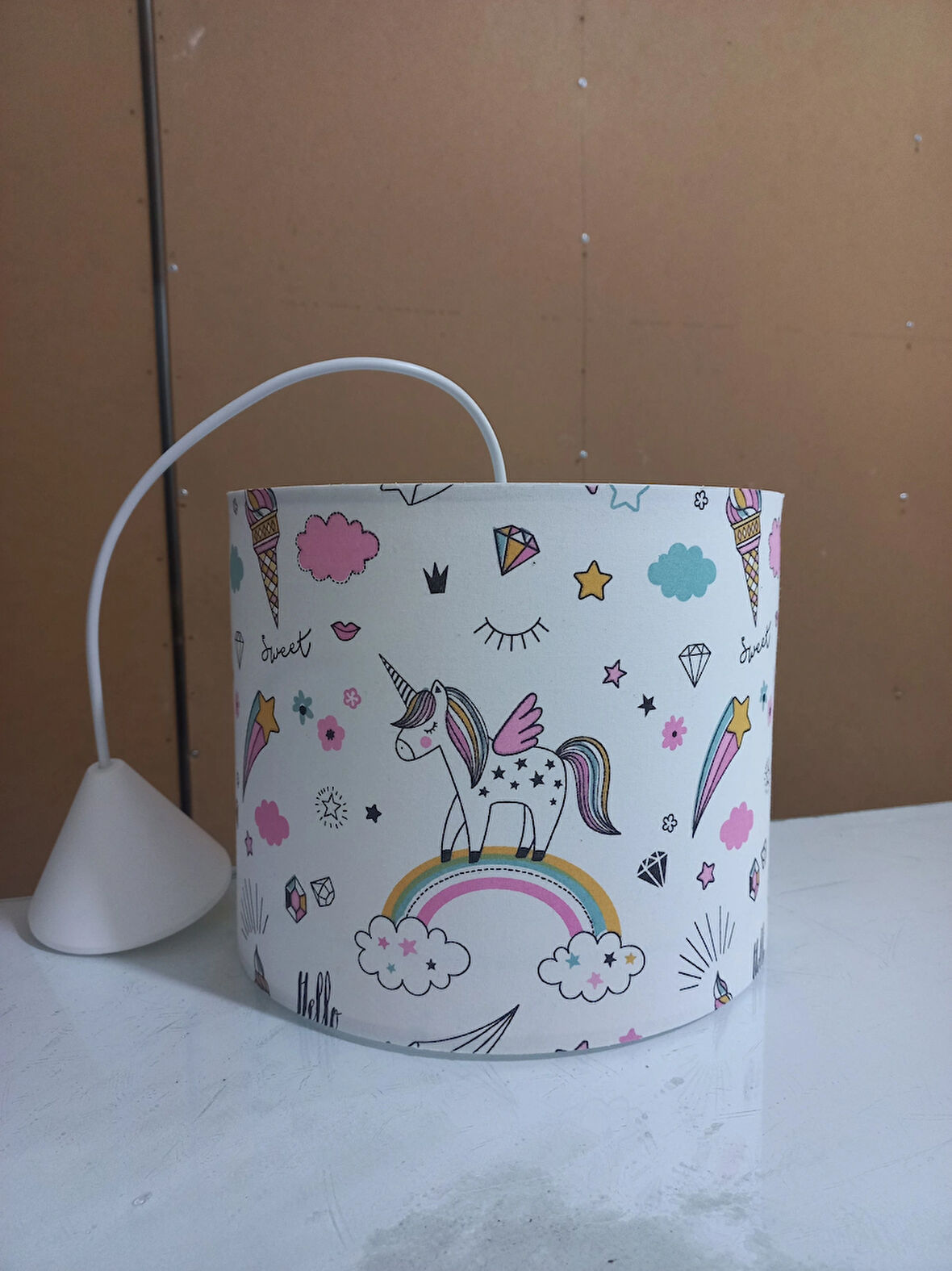 Unicorn Kumaş Kaplama Çocuk Odası Genç Ve Bebek Odası Avize Aydınlatma Sarkıt