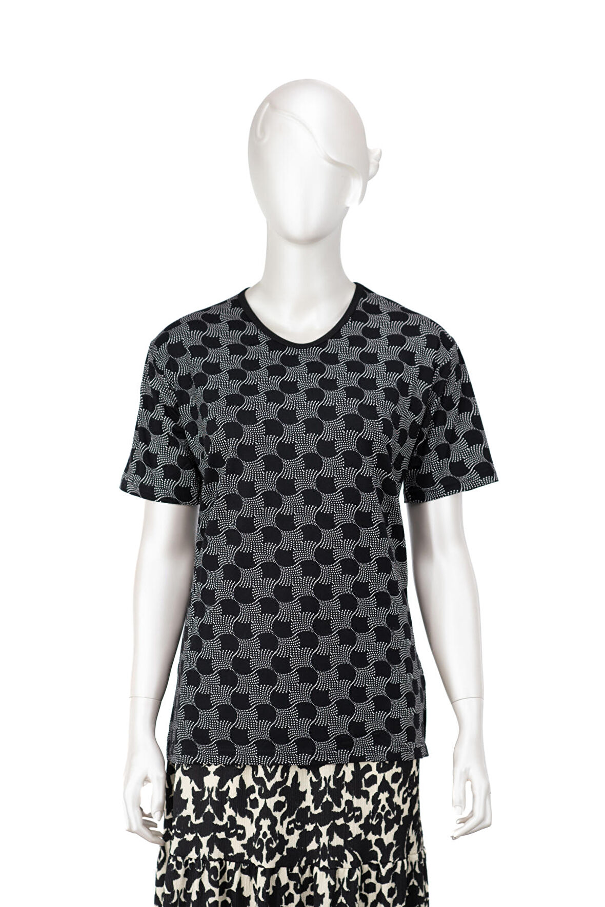 Oppland Kadın Turlu Viskon Penye Kumaş Anne Bluz Bahar Gülü Desenli Kısa Kollu Tam Kalıp Likralı