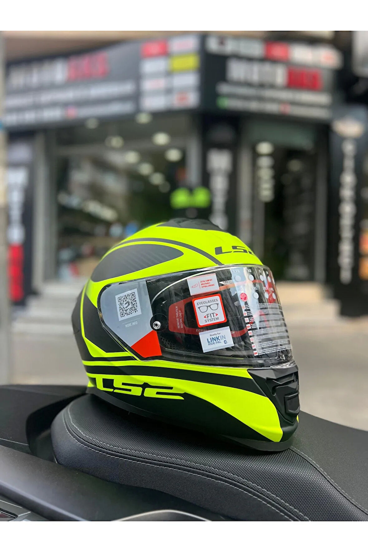 Storm 2 Dodger Mat Siyah-Neon Sarı Full Face Motosiklet Kask