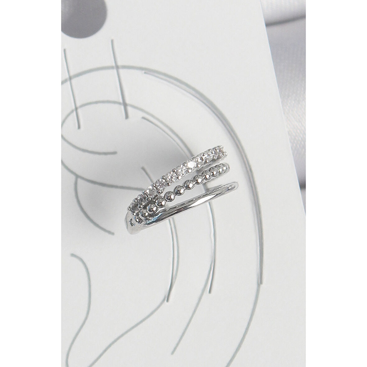 Pirinç Gümüş Renk Zirkon Taşlı 3'Lü Sıralı Model Kadın Kıkırdak Küpe