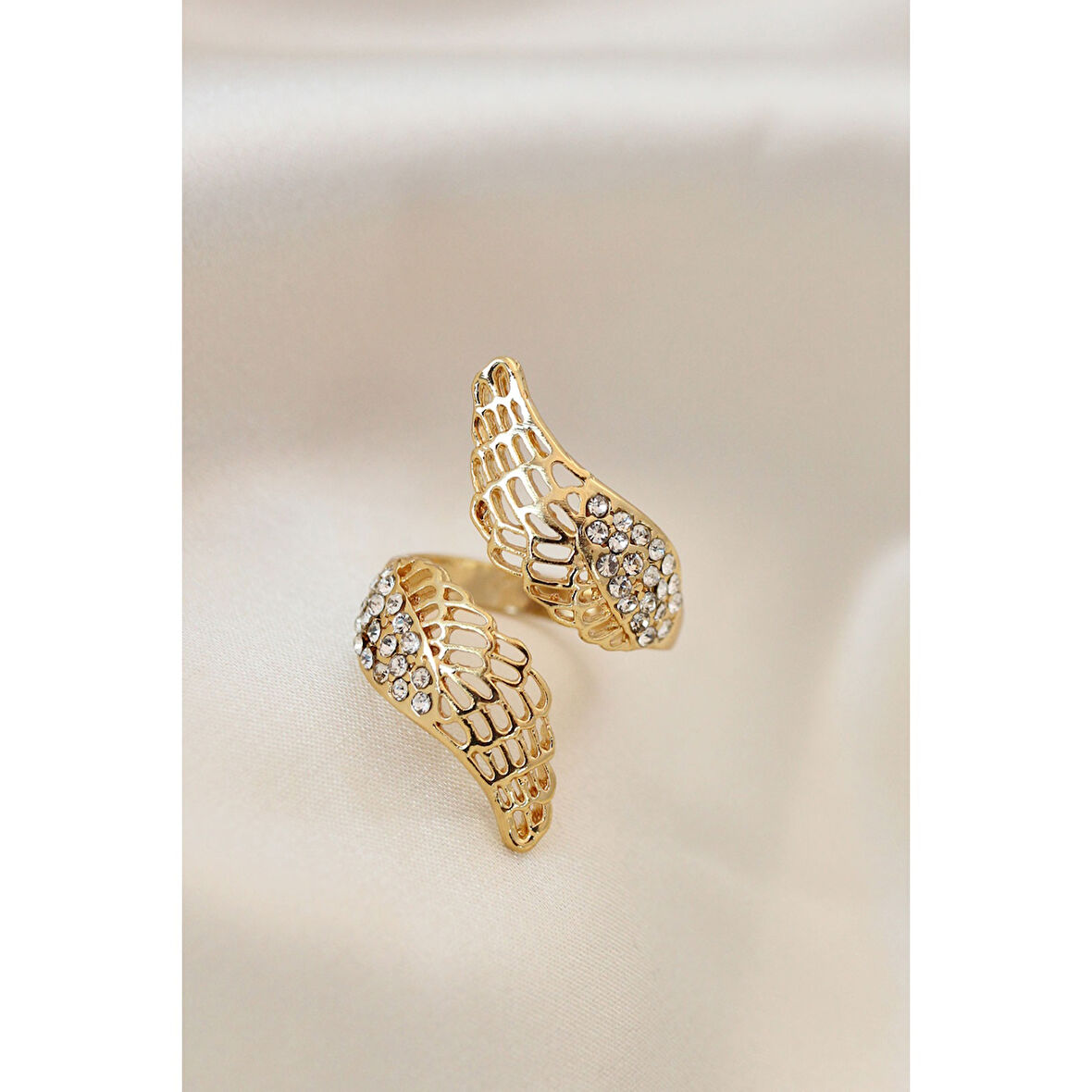 Ayarlamalı Gold Renk Metal Zirkon Taşlı Kanat Yüzük