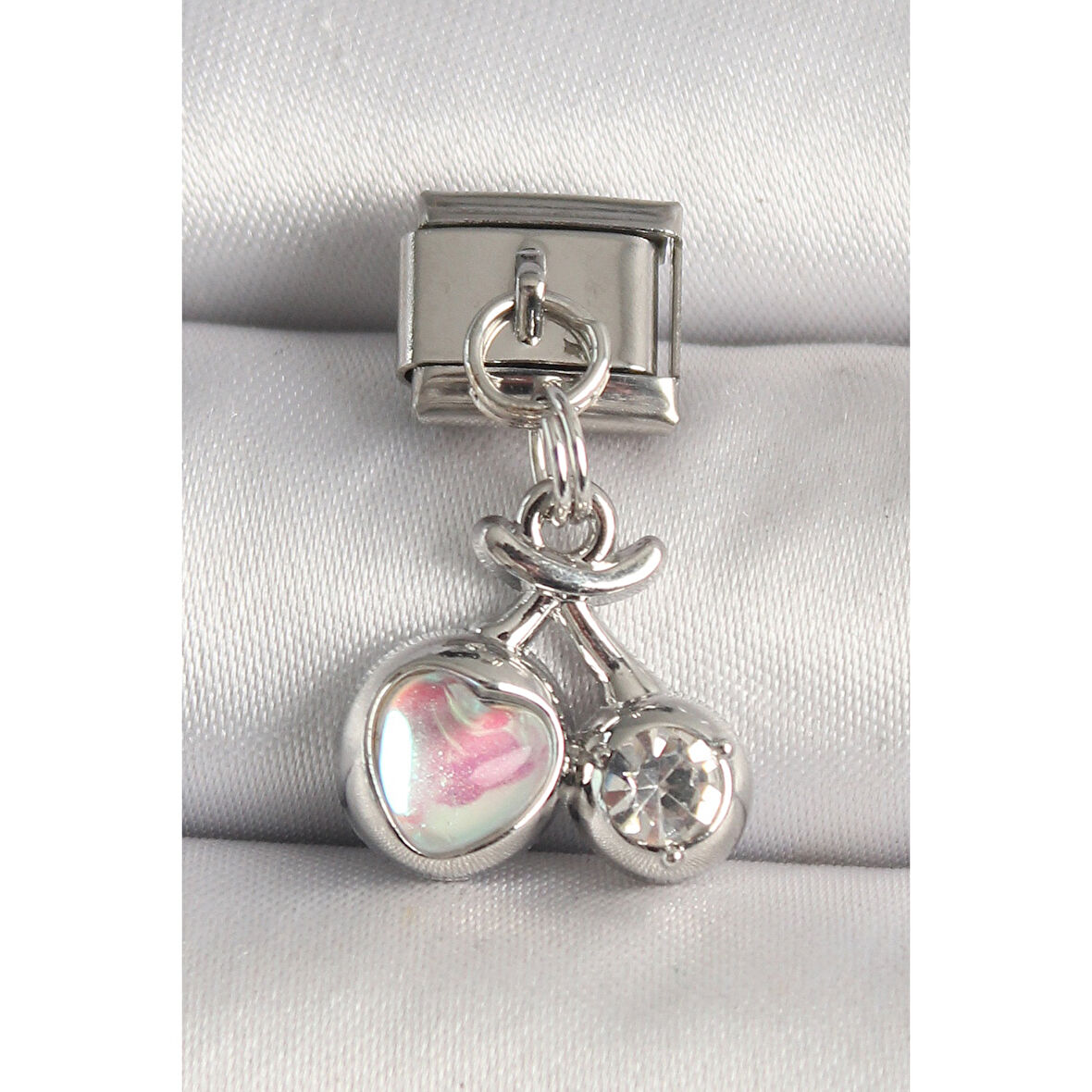 316L Çelik Gümüş Renk Pembe Mineli Kalp Zirkon Taş Detay Nomination Charm