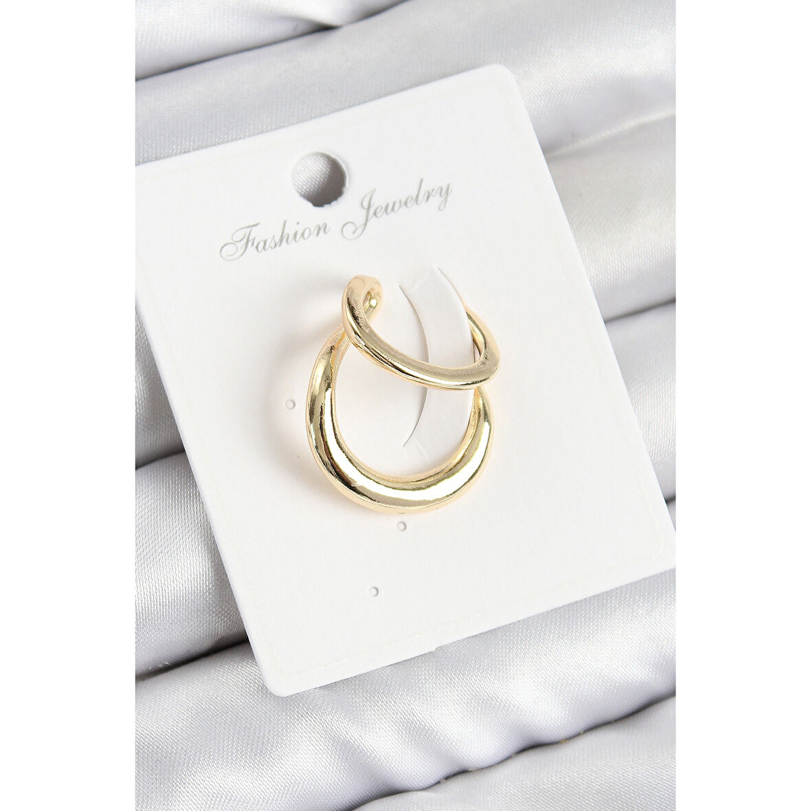 Pirinç Halka Model Gold Renk Sağ Kıkırdak Küpe