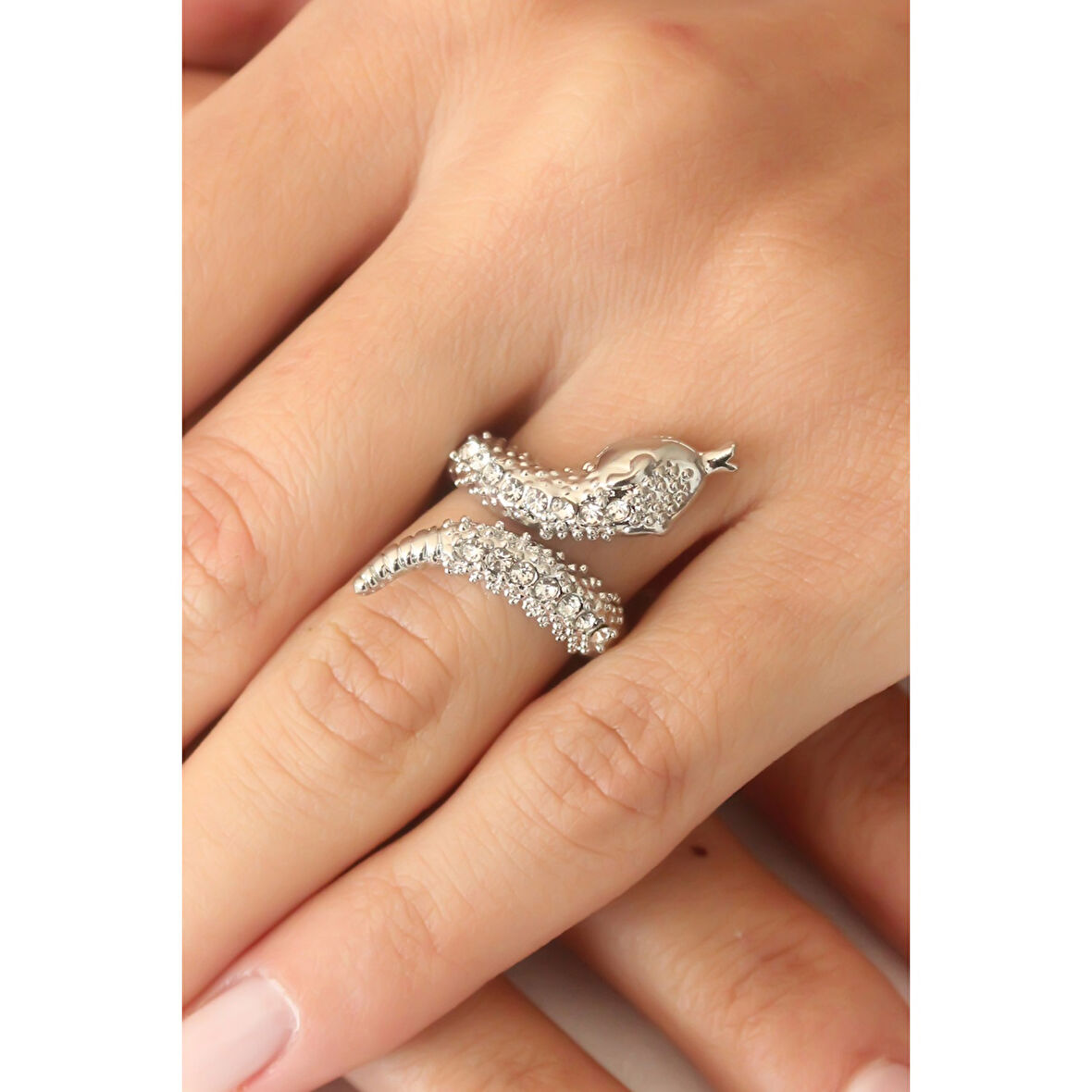 Gümüş Renk Zirkon Taşlı Ayarlanabilir Kadın Yılan Yüzük