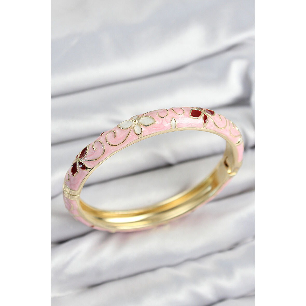 Mineli Pirinç Pembe Çiçek Motifli Gold Kadın Kelepçe