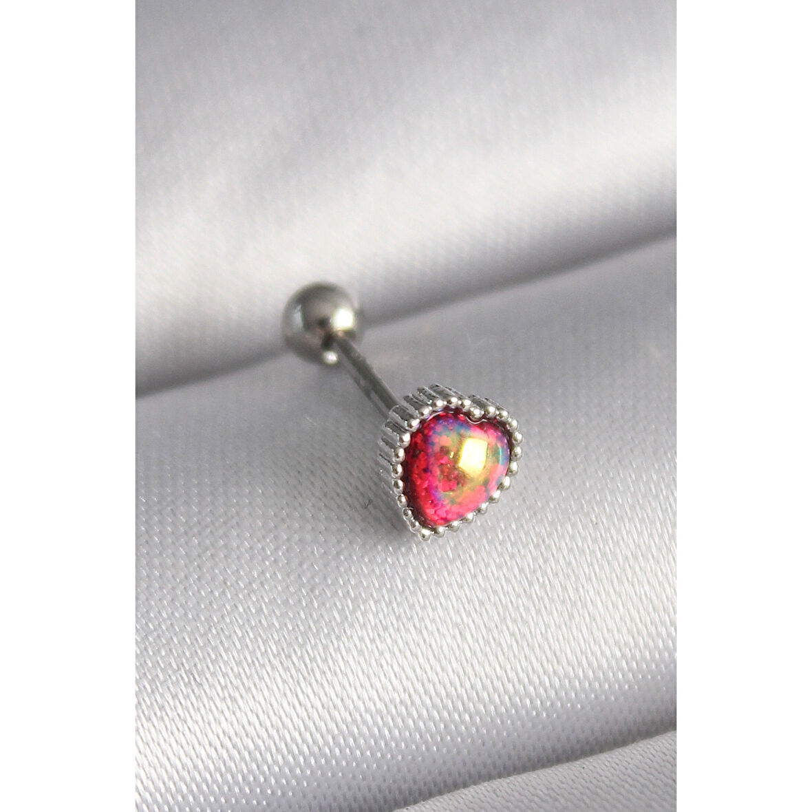 316l Çelik Gümüş Renk Kırmızı Mineli Kalp Tragus Piercing - Tj-pr1267