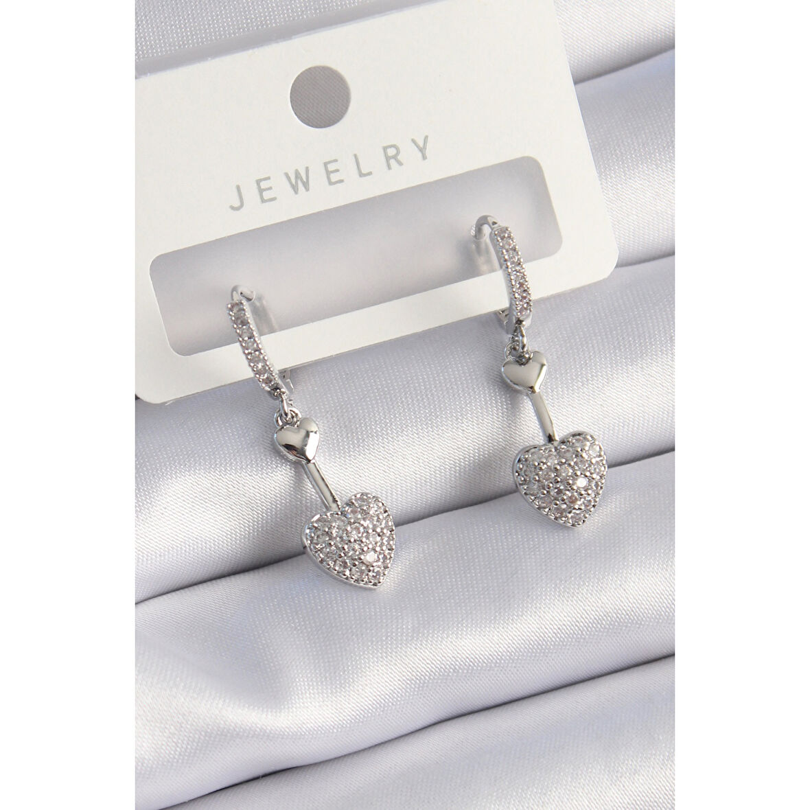 Pirinç Gümüş Renk Zirkon Taşlı Sallantı Kalp Model Kadın Küpe