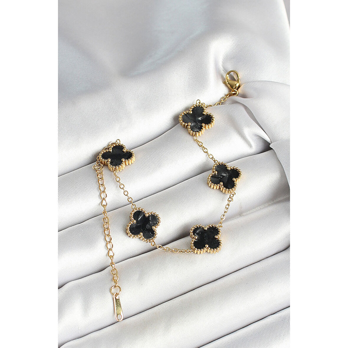 316L Çelik Sedefli Siyah Gold Renk Yonca Kadın Bileklik