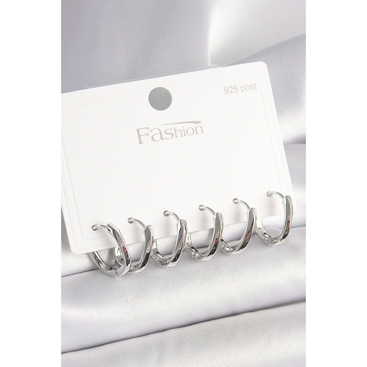 925 Ayar Gümüş Çivi Pirinç Oval Halka Model Kadın Küpe Seti