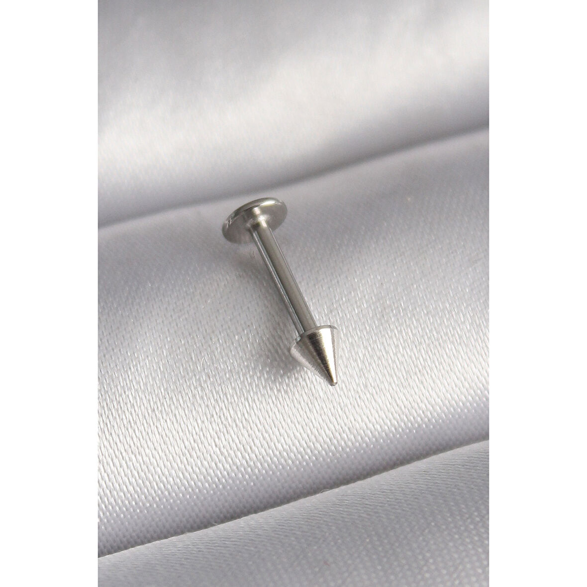 316l Çelik Gümüş Renk Çivi Model Piercing - Tj-pr1373