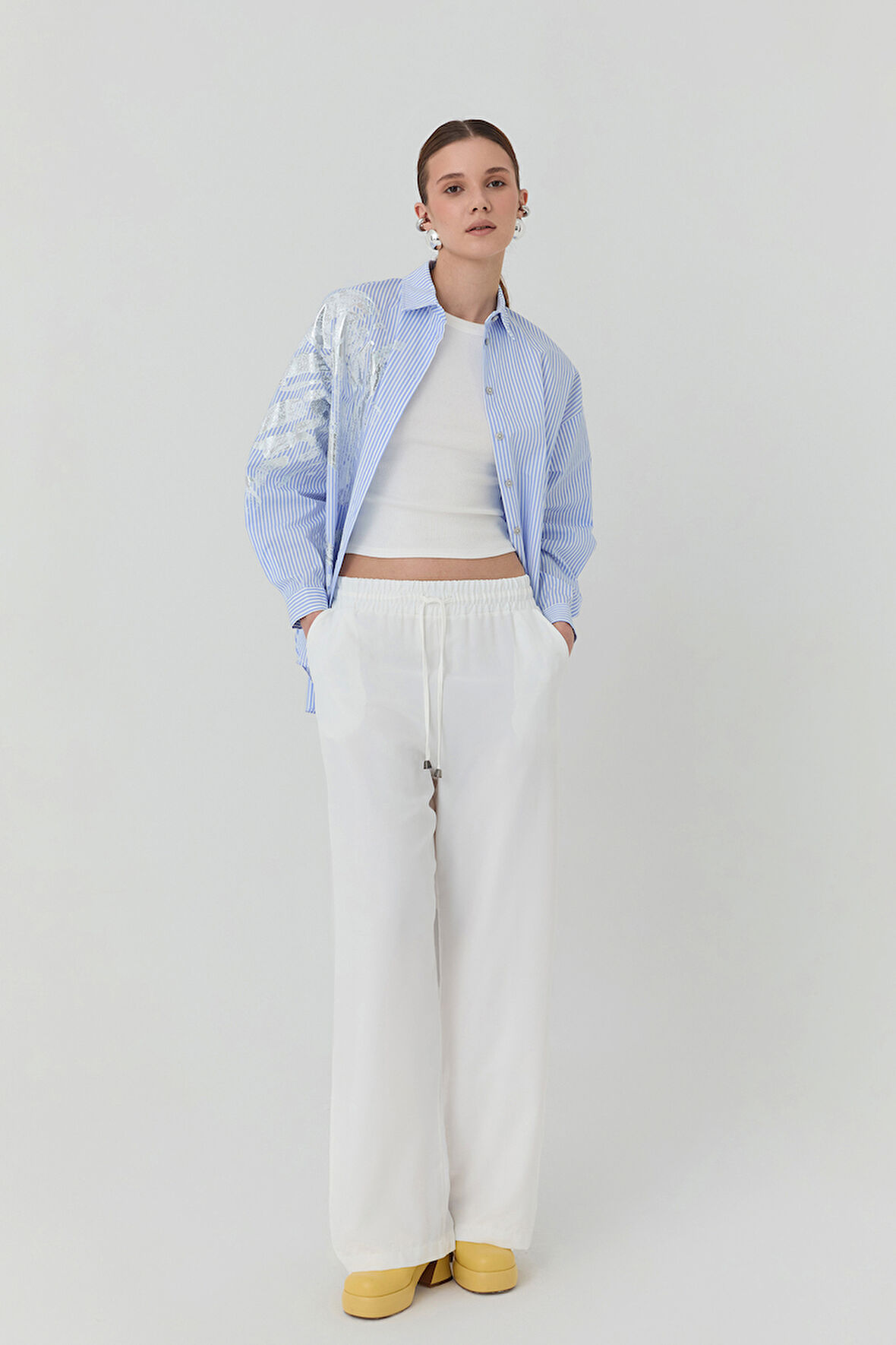 Beli Lastikli Bol Paça Pantolon Beyaz