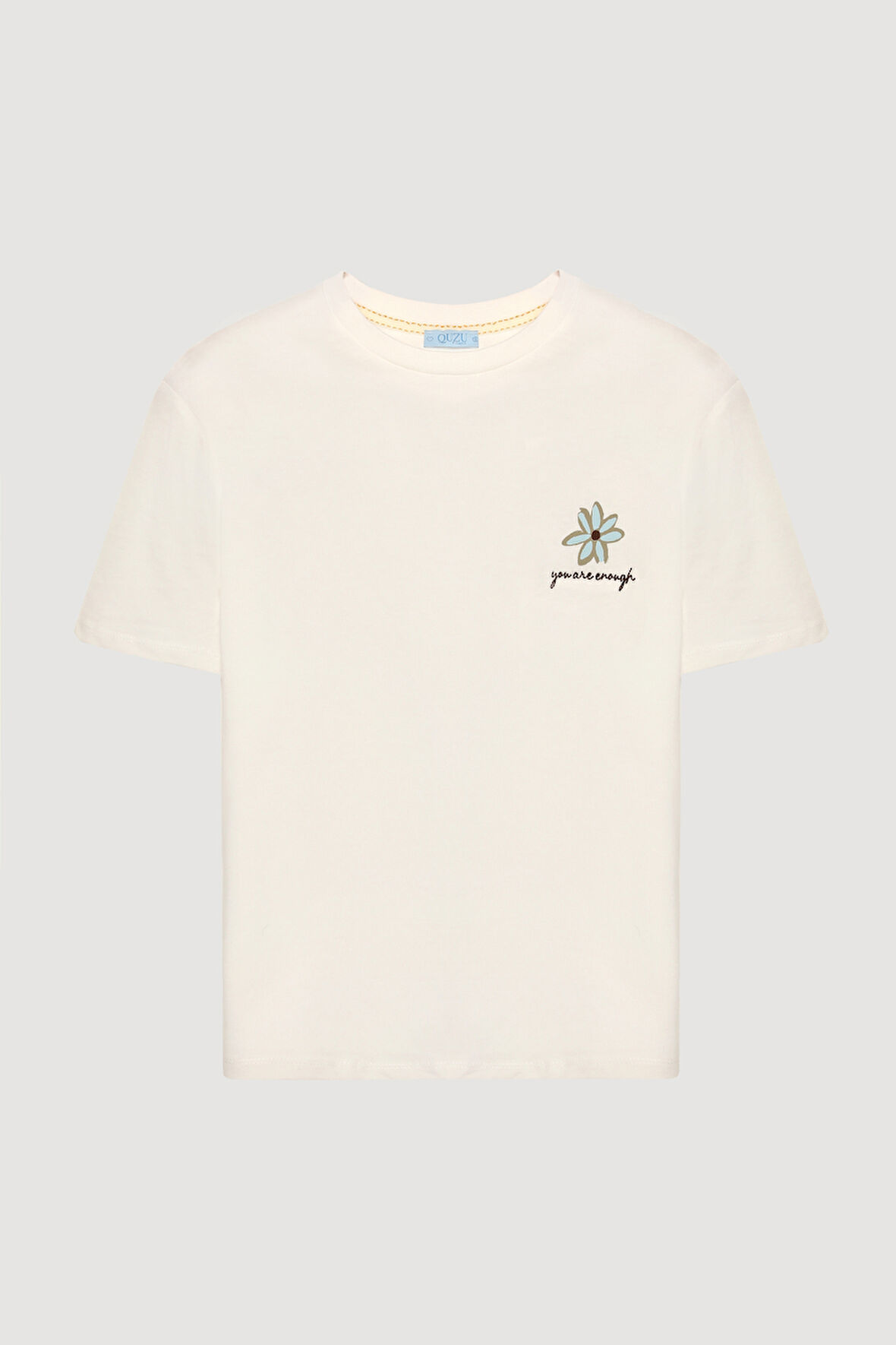 Sırtı Renkli Papatya Baskılı Tişört Ekru