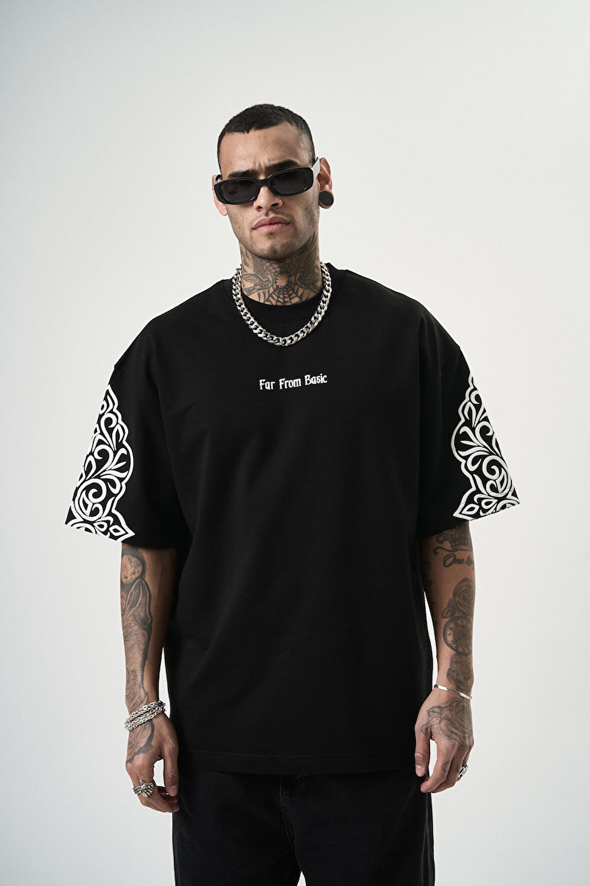 Erkek Far From Basic Baskılı Oversize T-Shirt Siyah