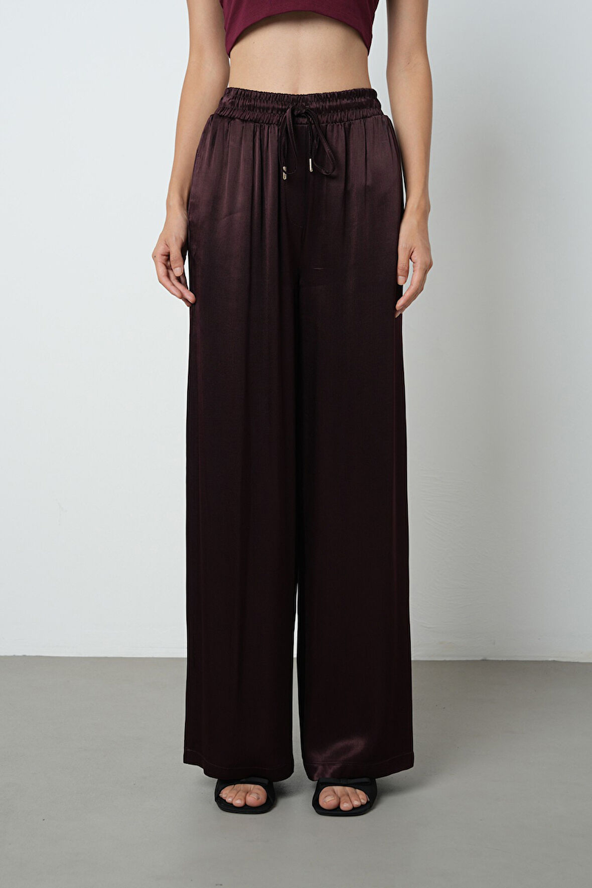 Kadın Bordo Renk Düz %100 Viskoz Bol Paça Beli Lastikli Pantolon