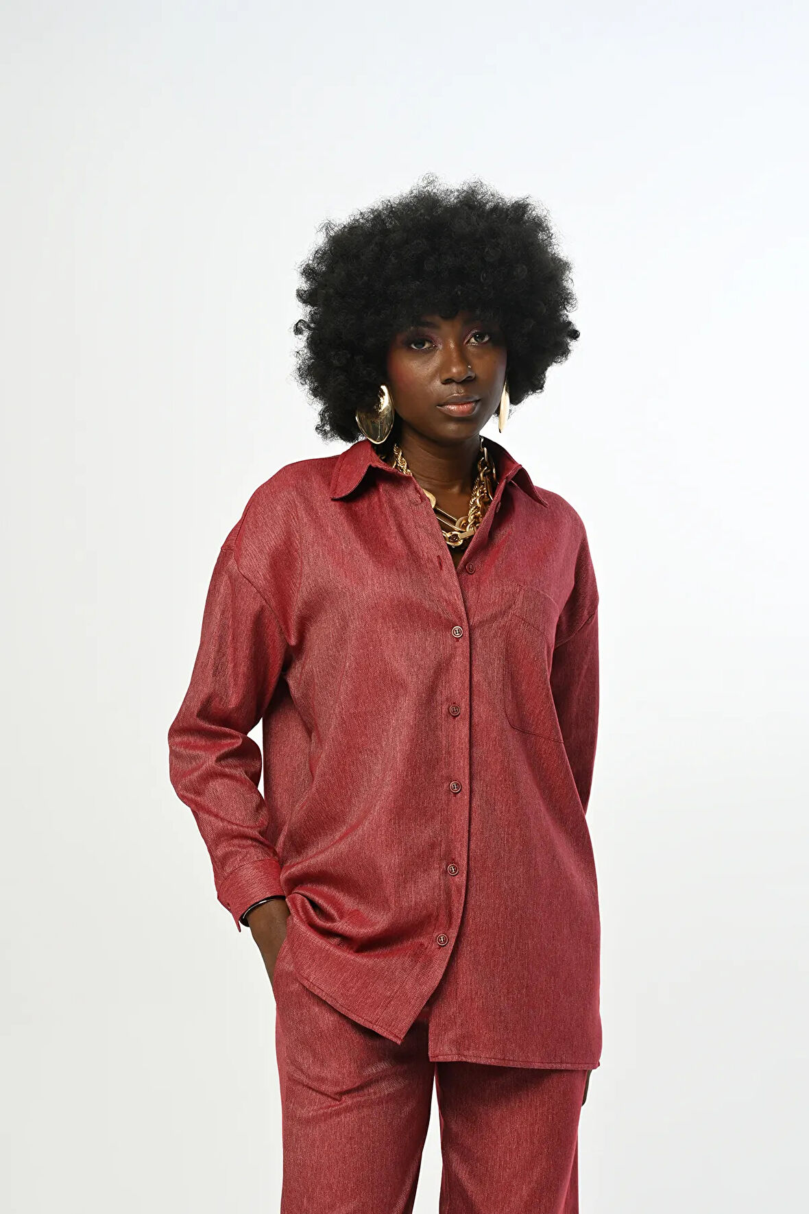 KADIN DÜZ RENK TEK CEPLİ GÖMLEK