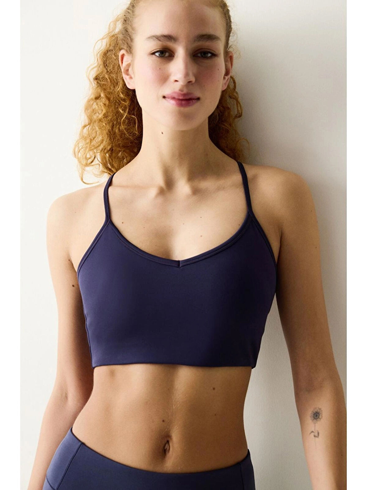 Penti Koyu Indigo Hafif Destek Arka Detaylı Spor Sütyeni